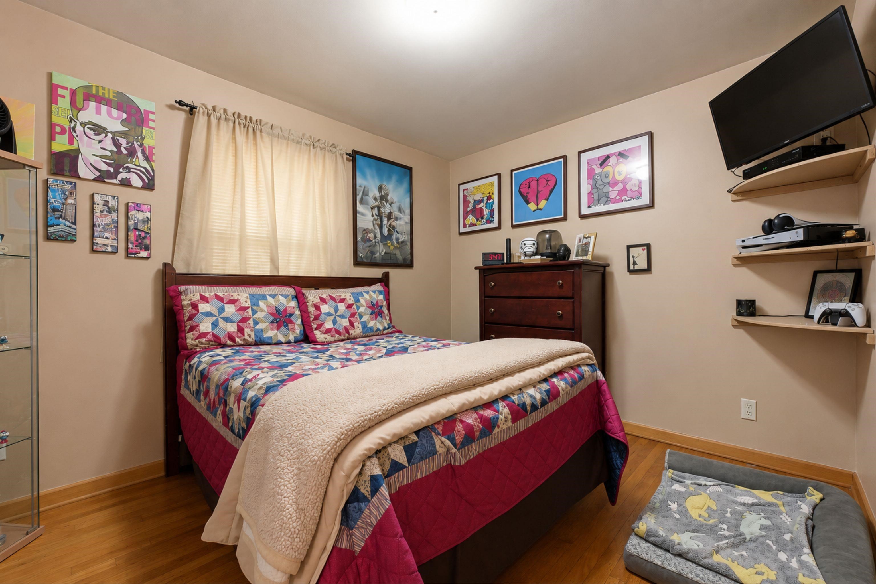 main property photo 13