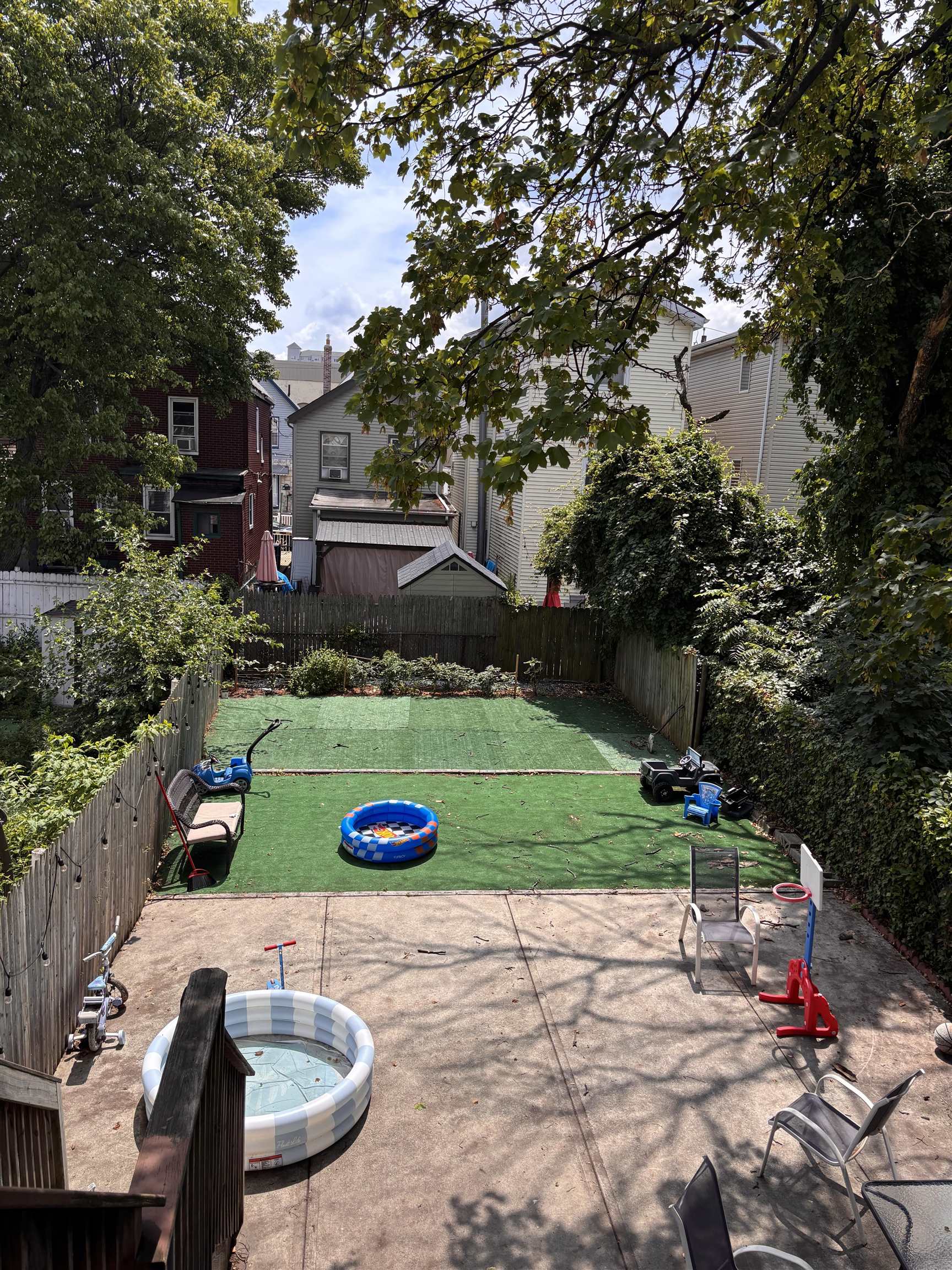 main property photo 12