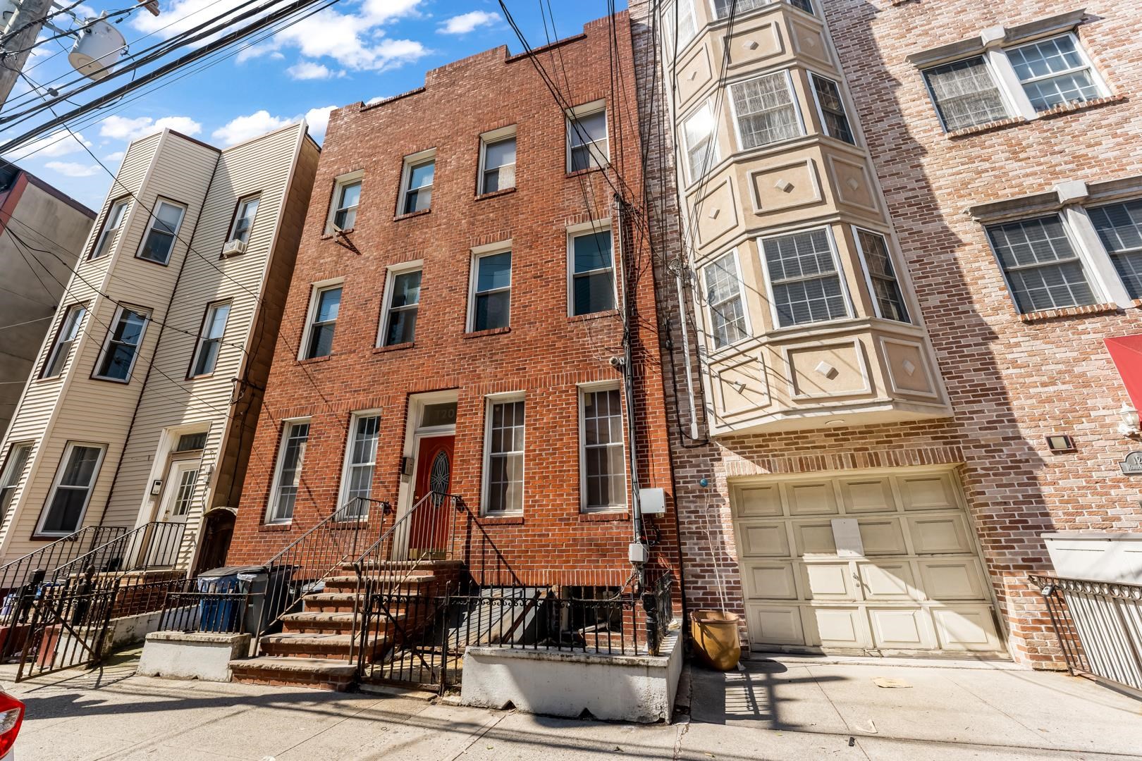 main property photo 22