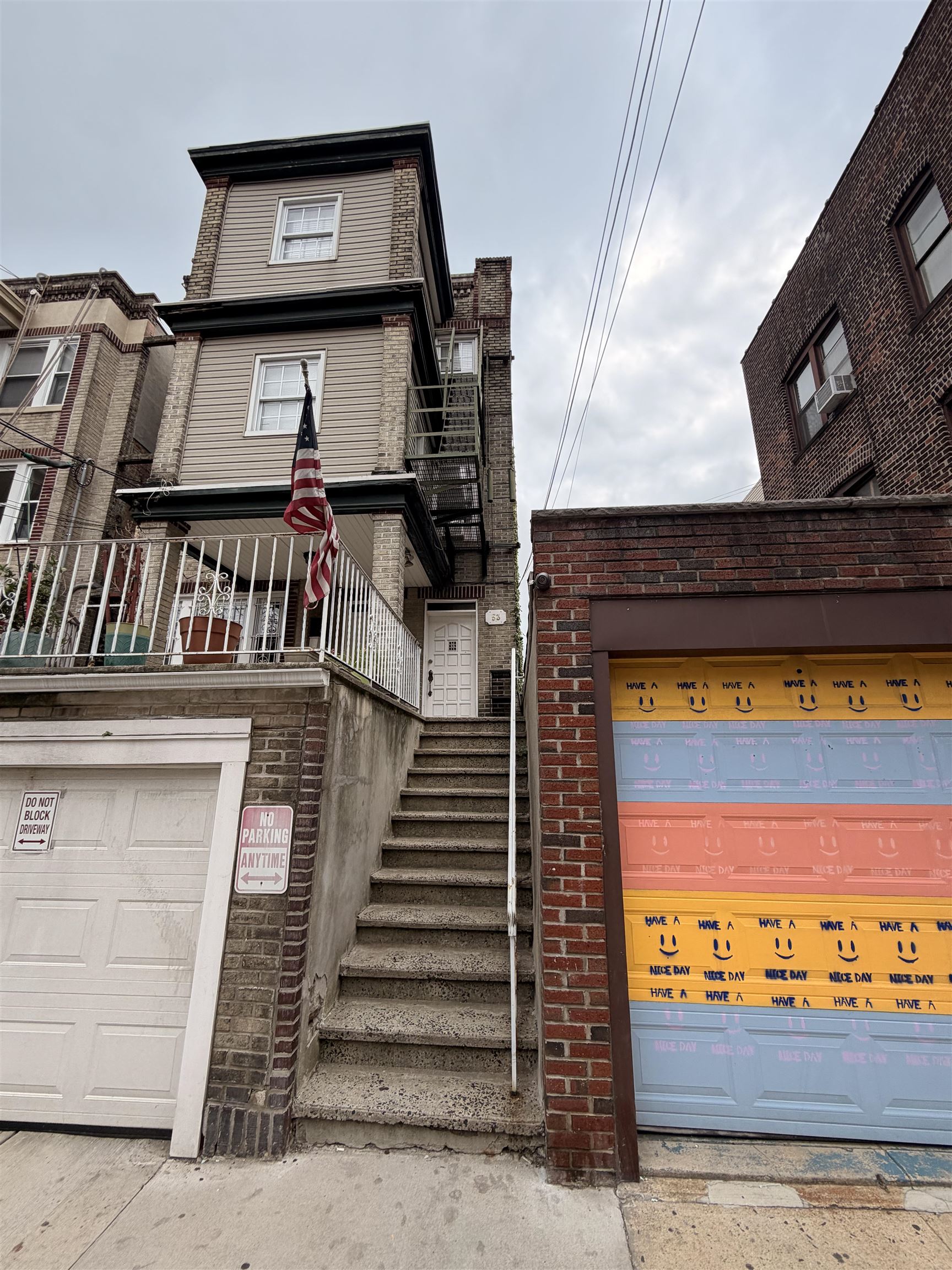 main property photo 13
