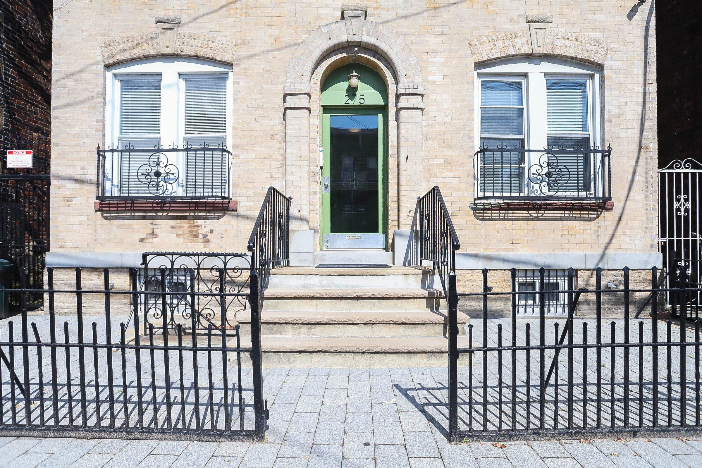 main property photo 15