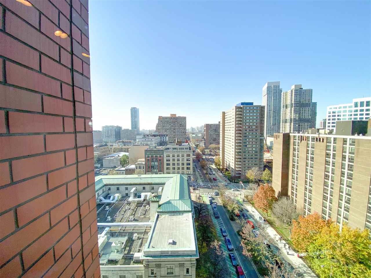 main property photo 9