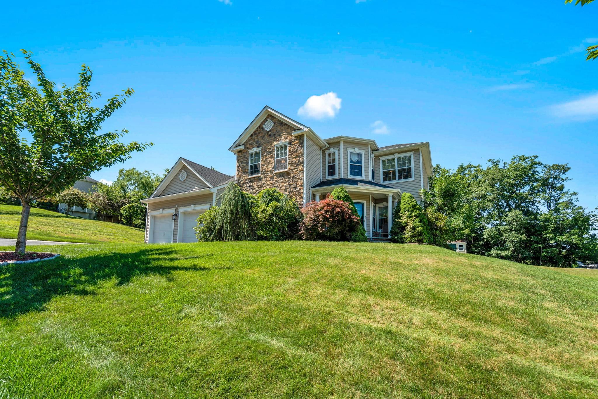 main property photo 35