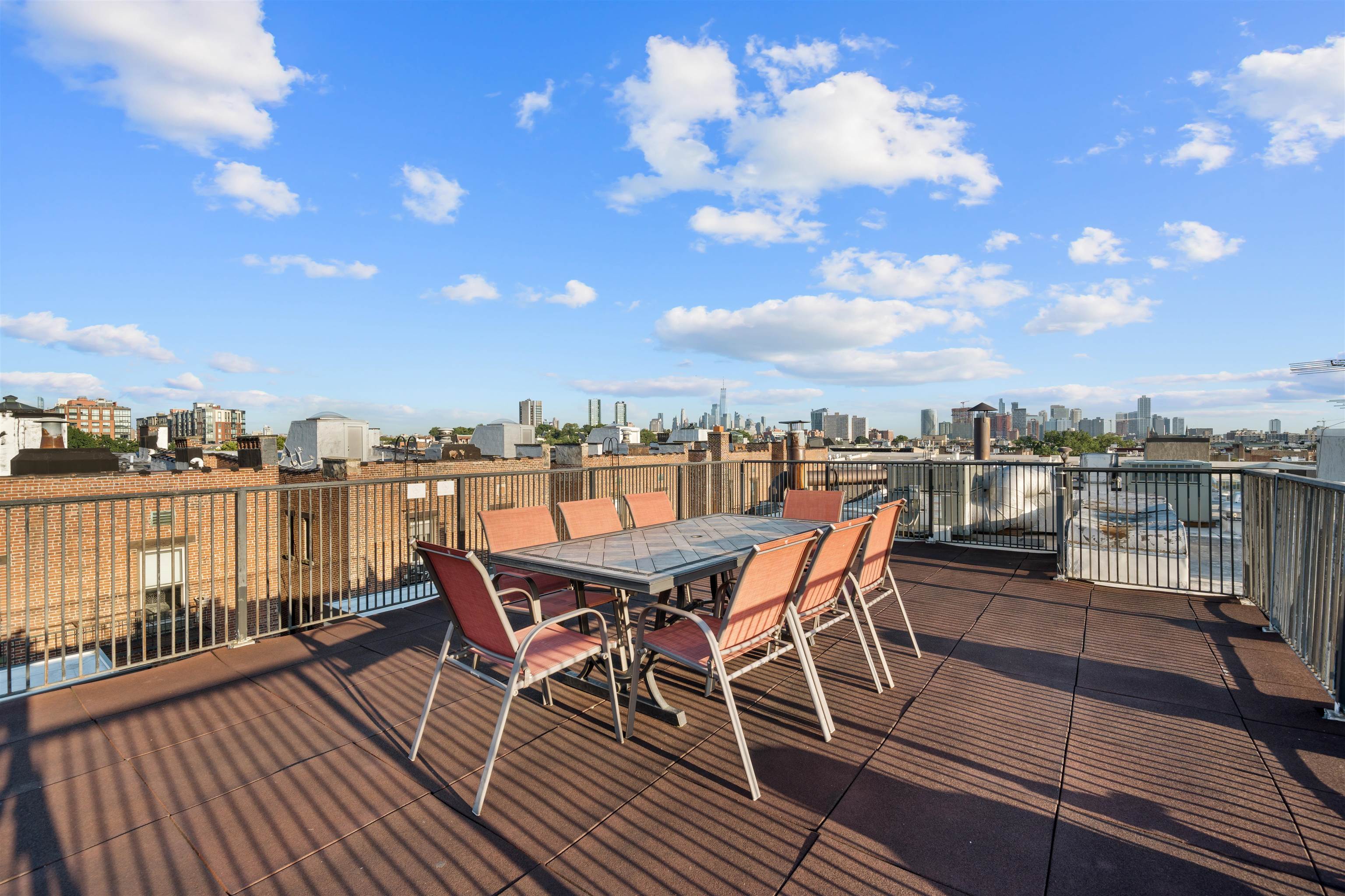 main property photo 13