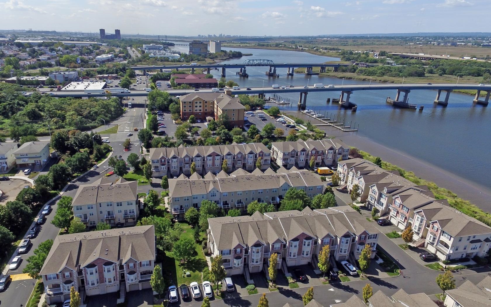 main property photo 43
