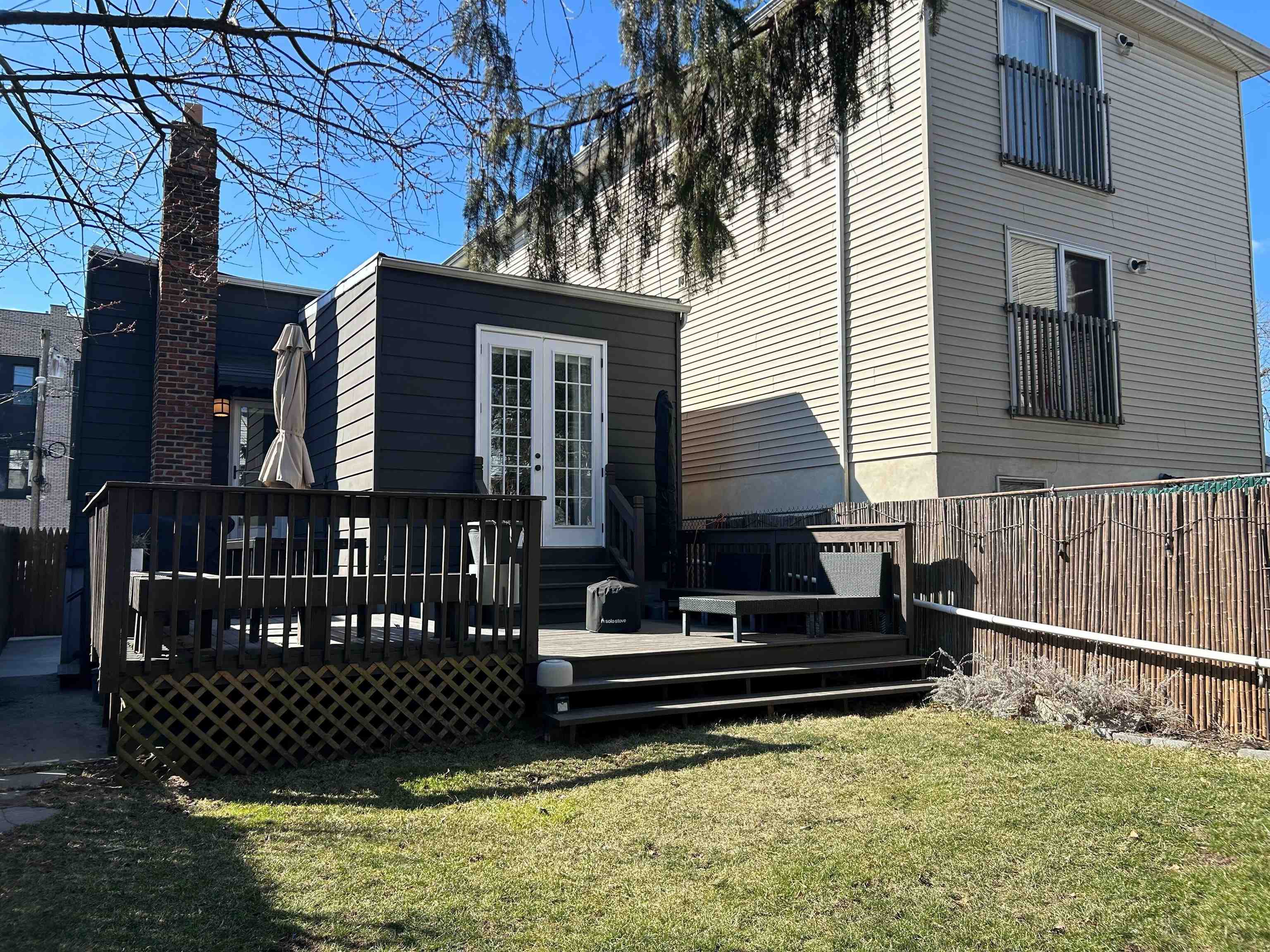 main property photo 24