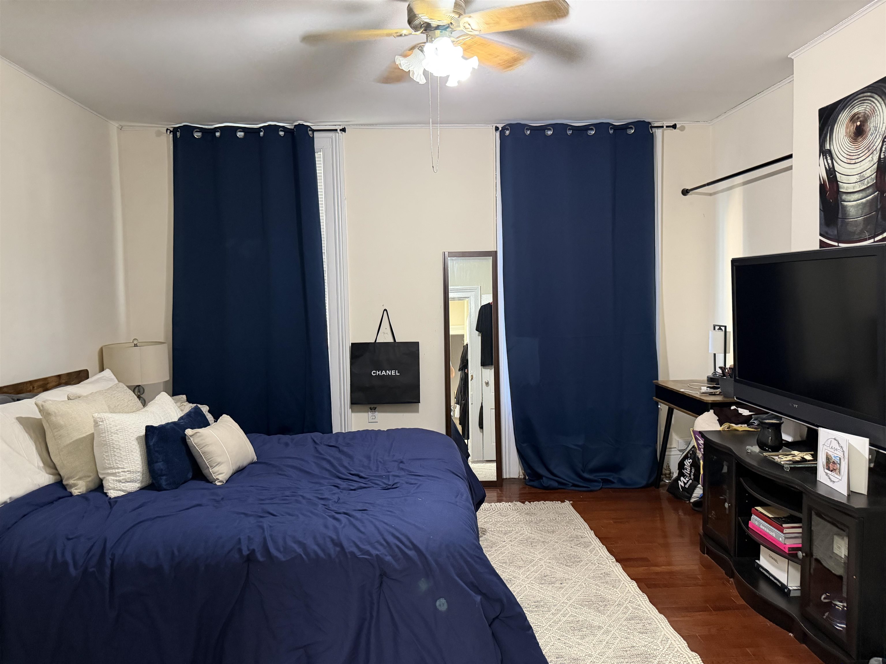 main property photo 24