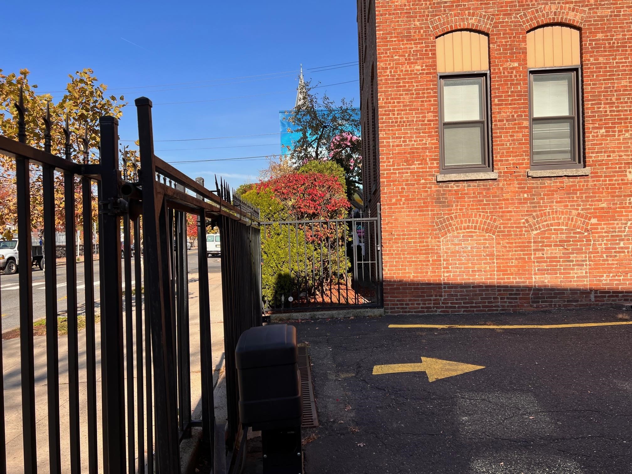main property photo 9