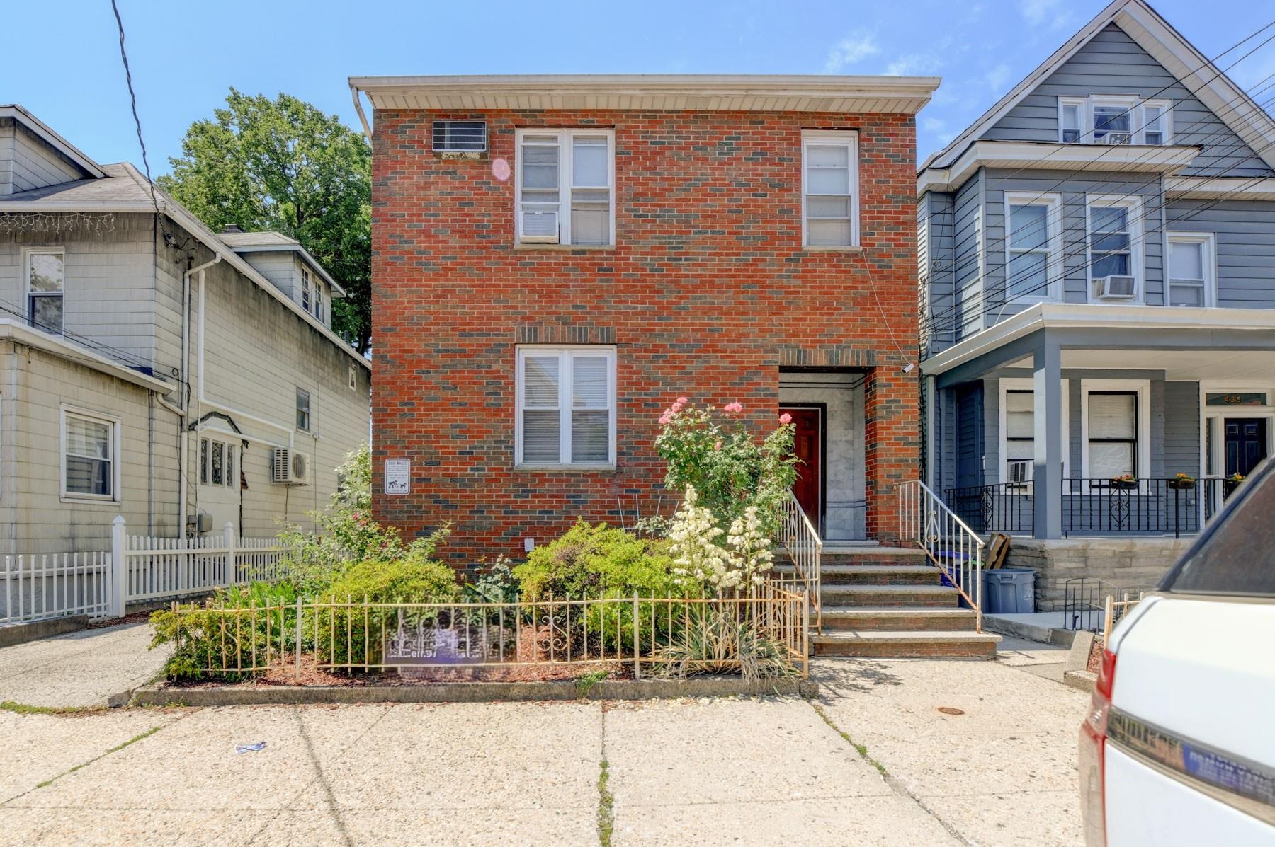 main property photo 24
