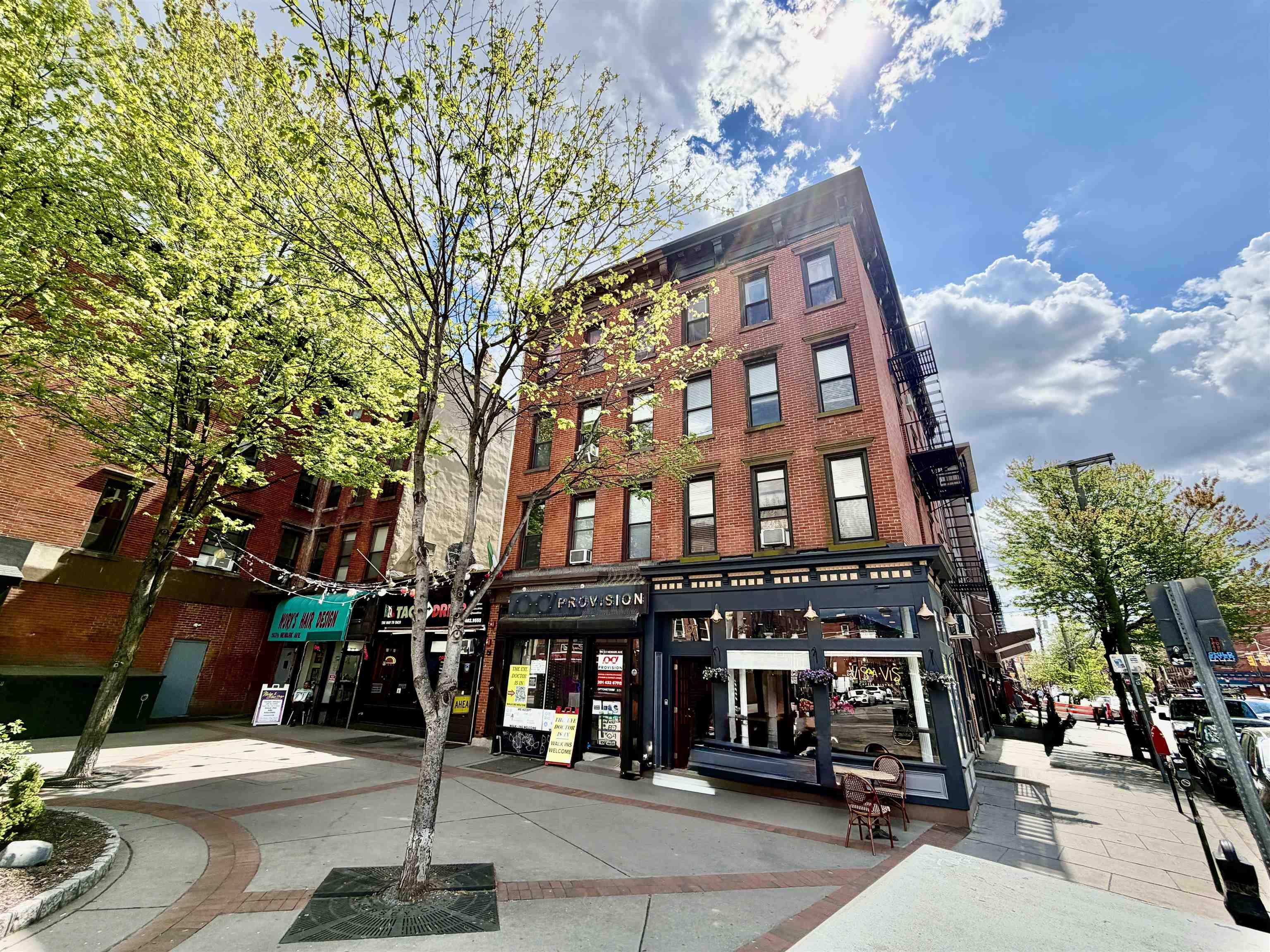 main property photo 17
