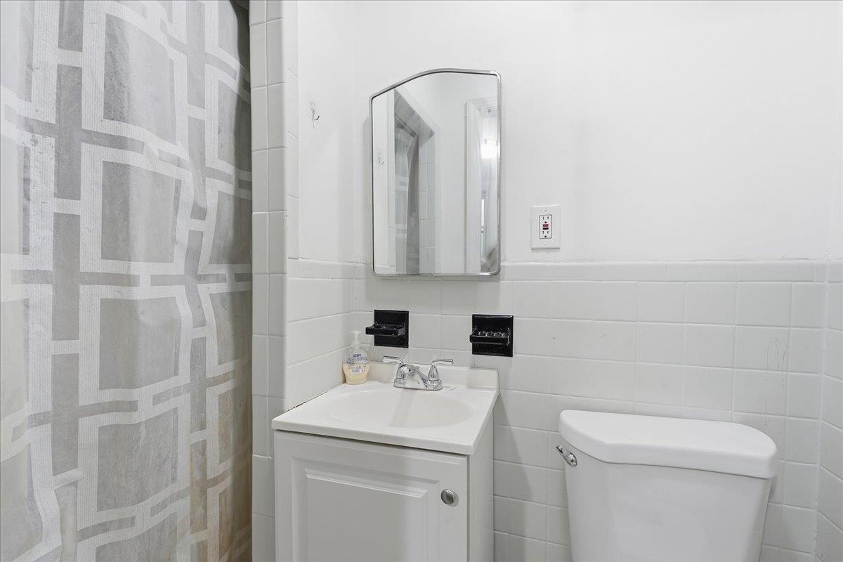 property viewer photo 11