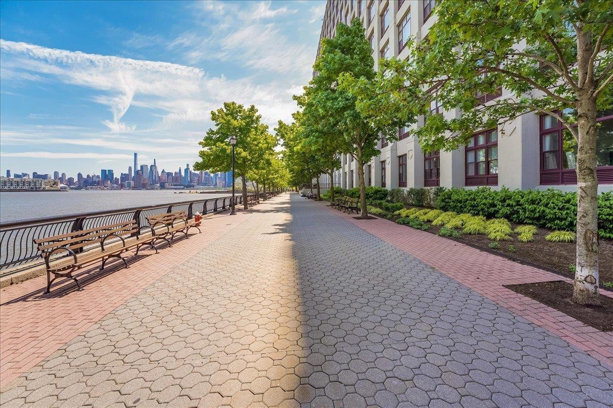 main property photo 45