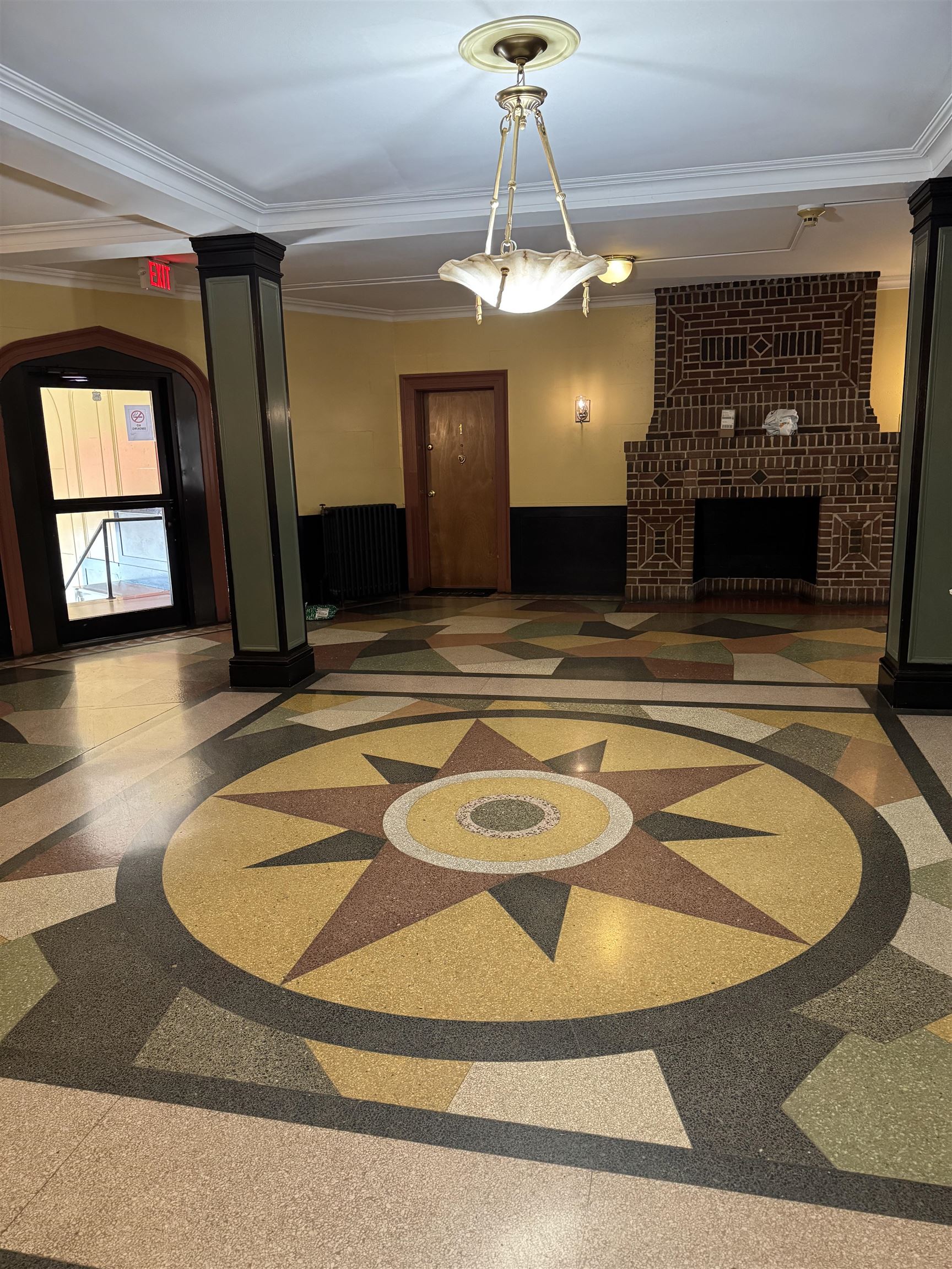 main property photo 19