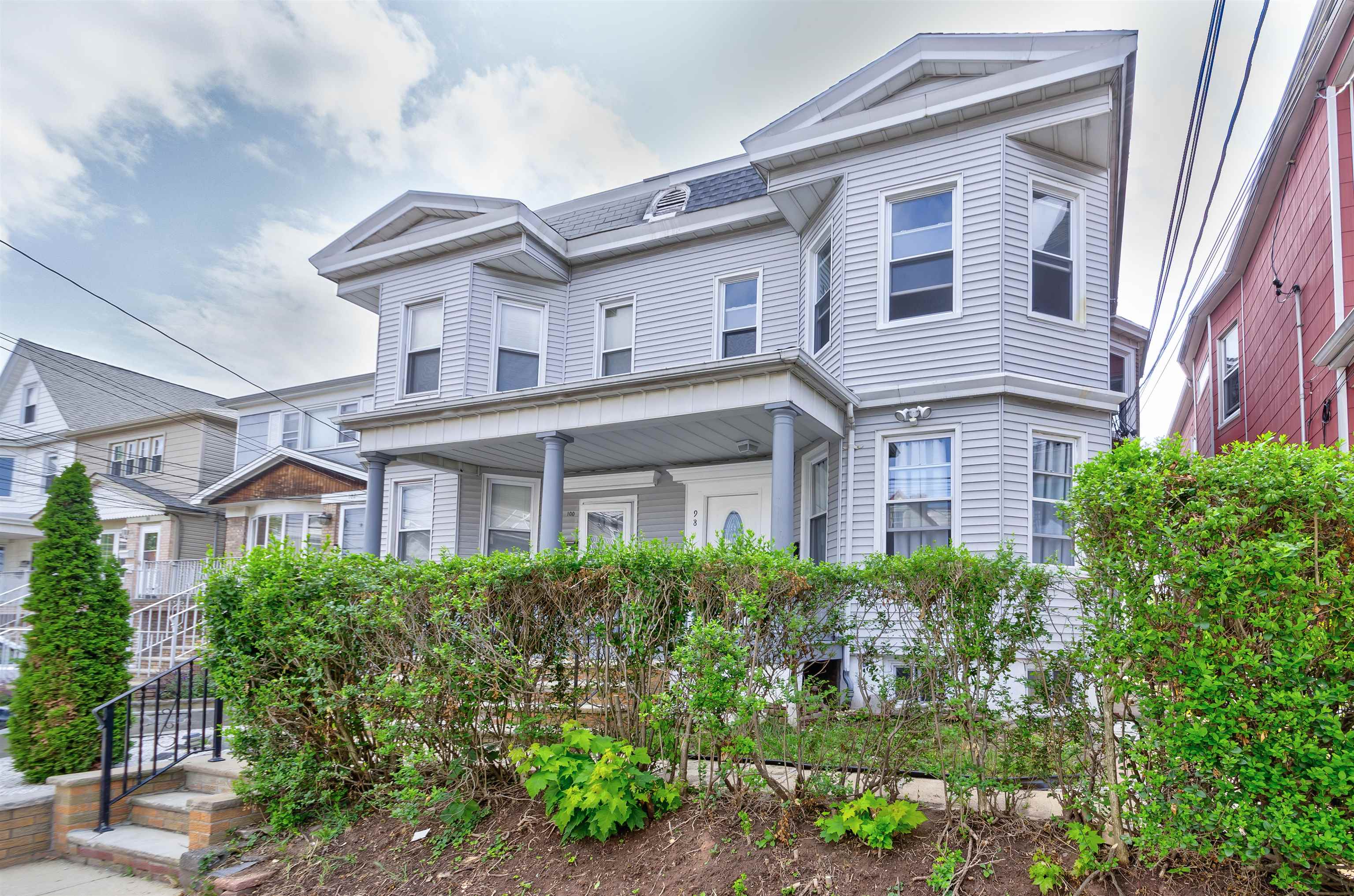 main property photo 14