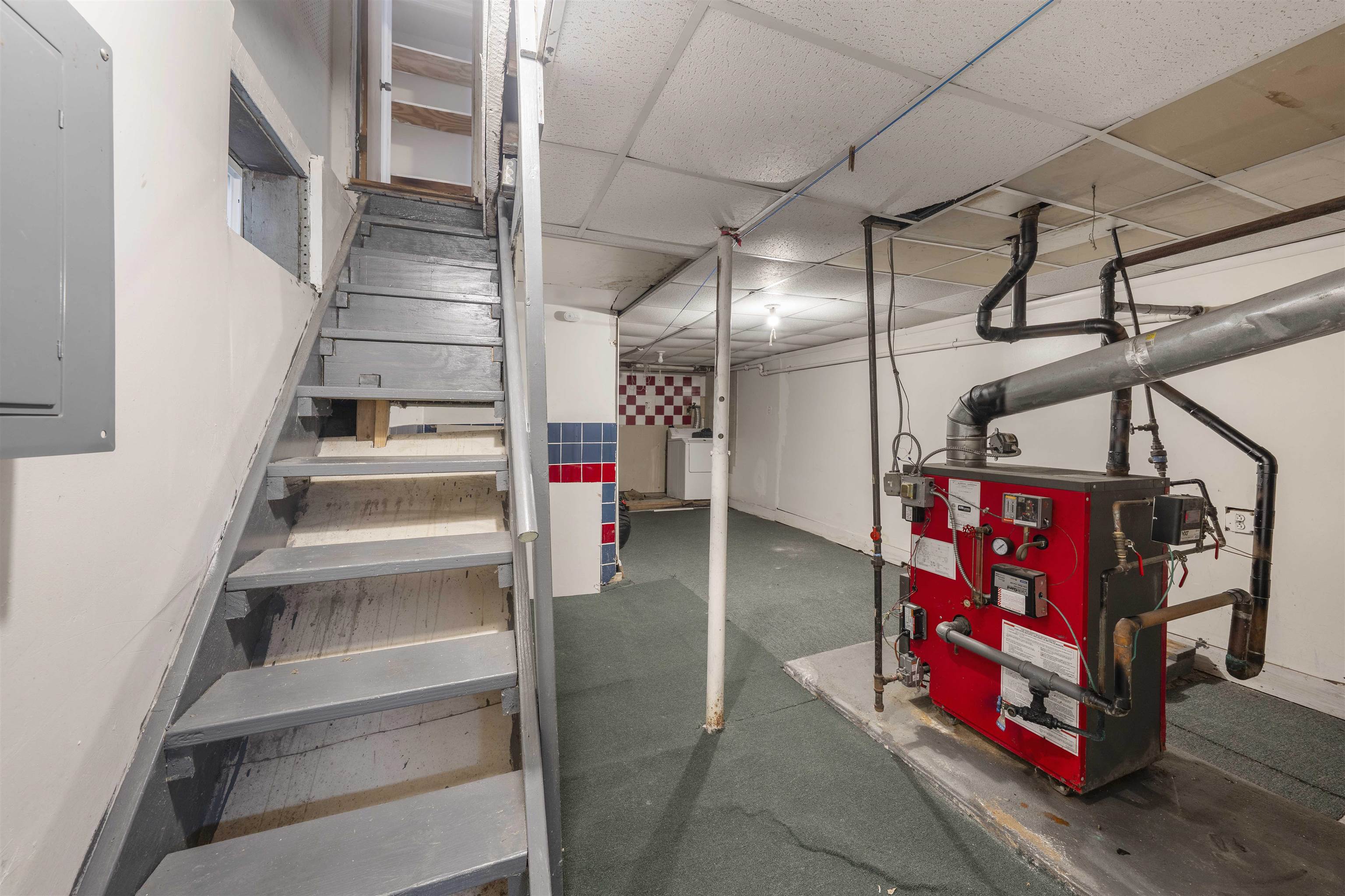 main property photo 25