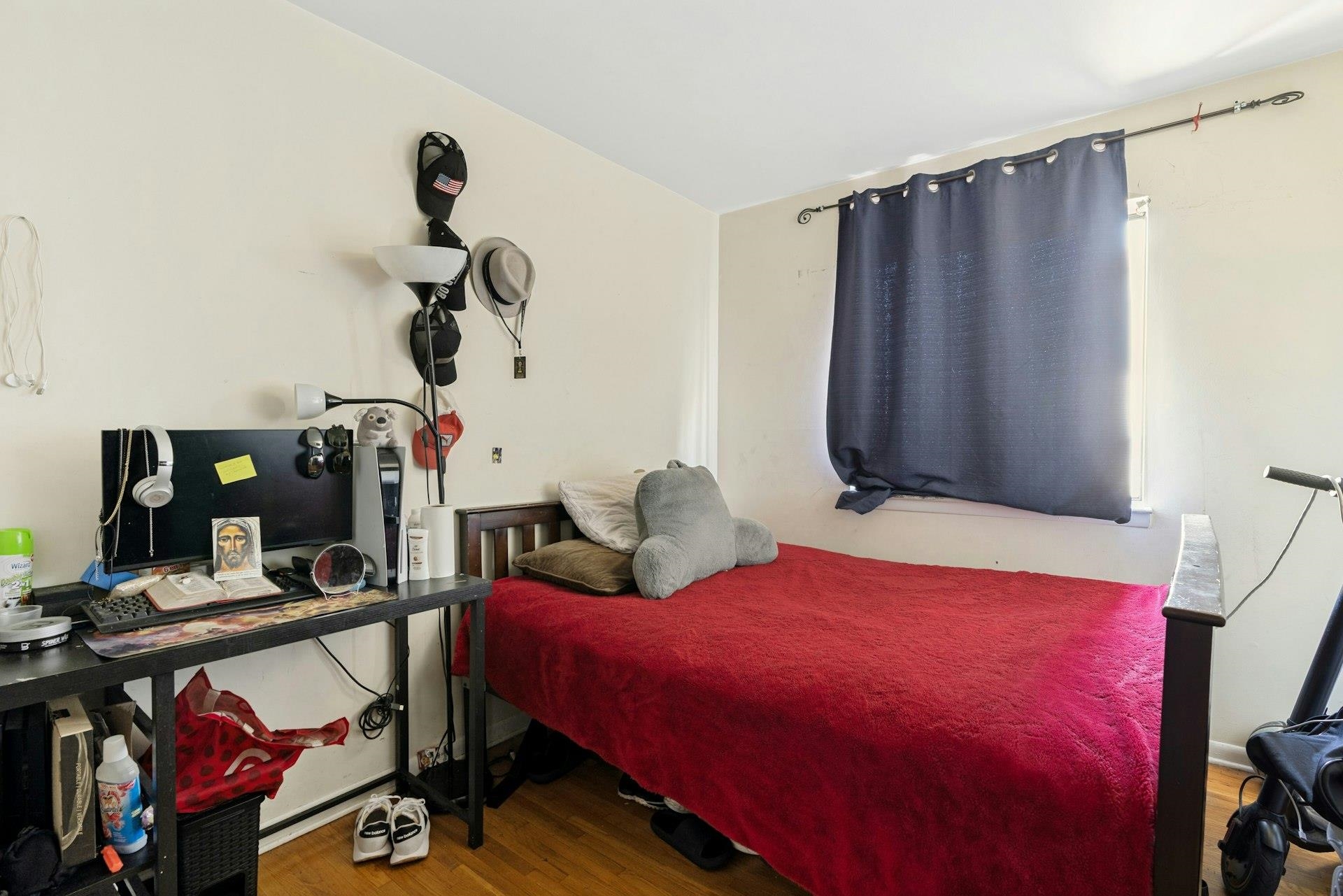 main property photo 11