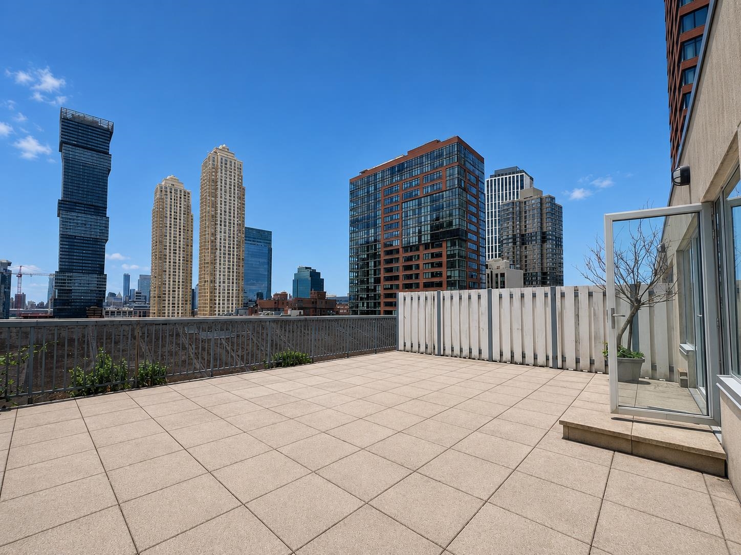 property viewer photo 2