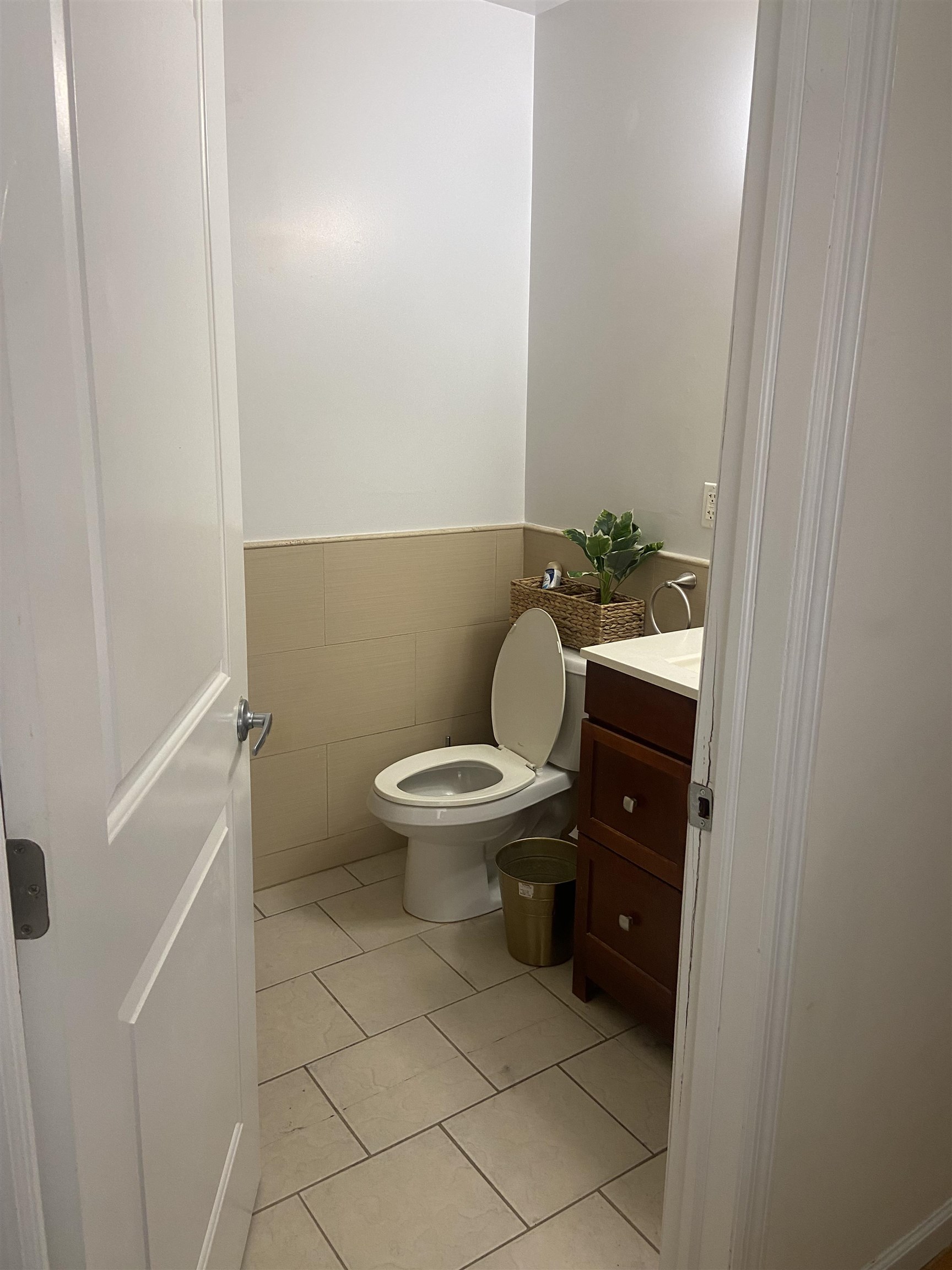 property viewer photo 1