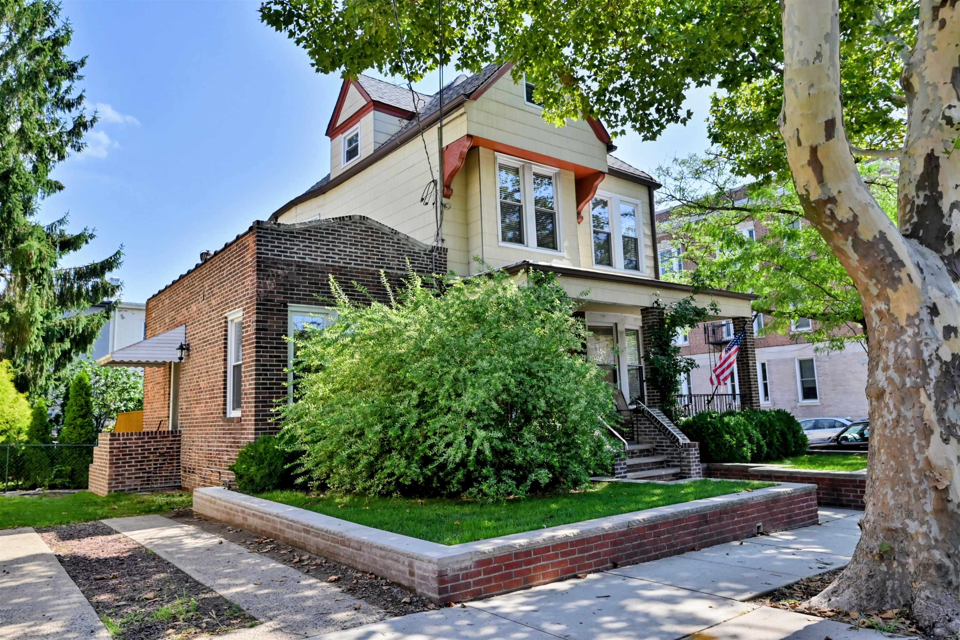 main property photo 47