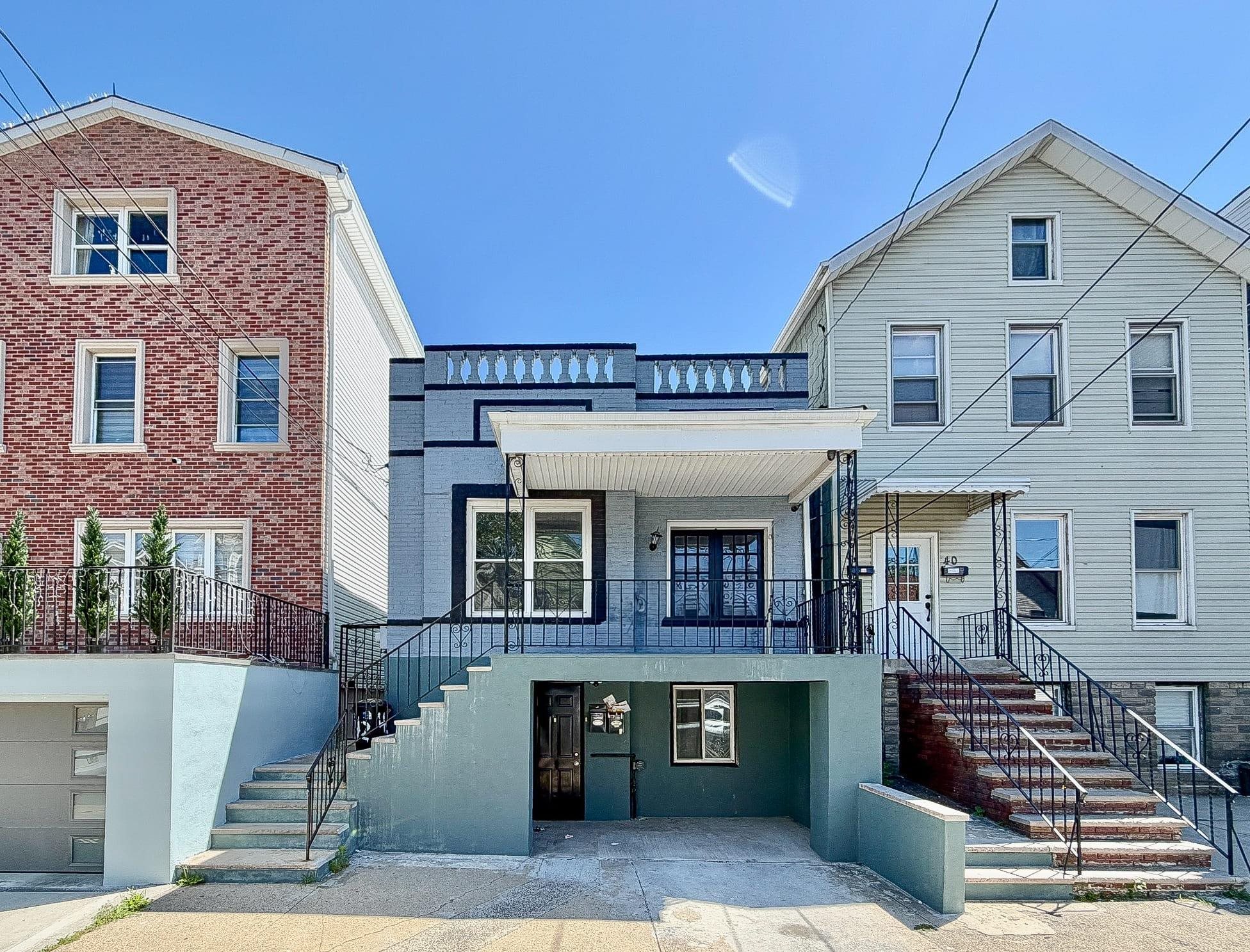 main property photo 16