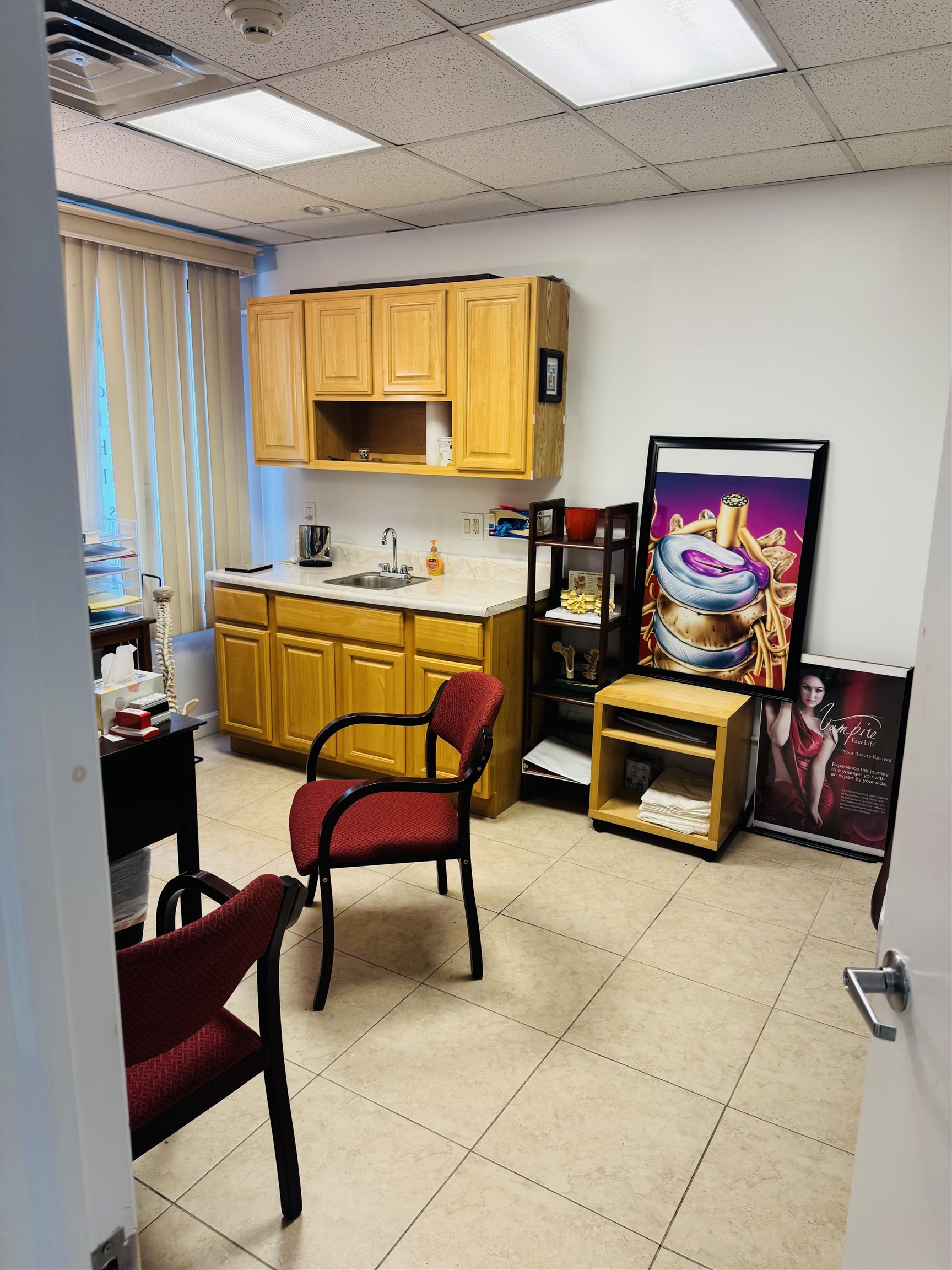 main property photo 16