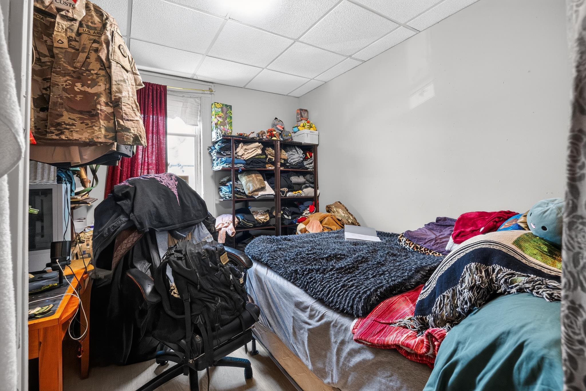 main property photo 13