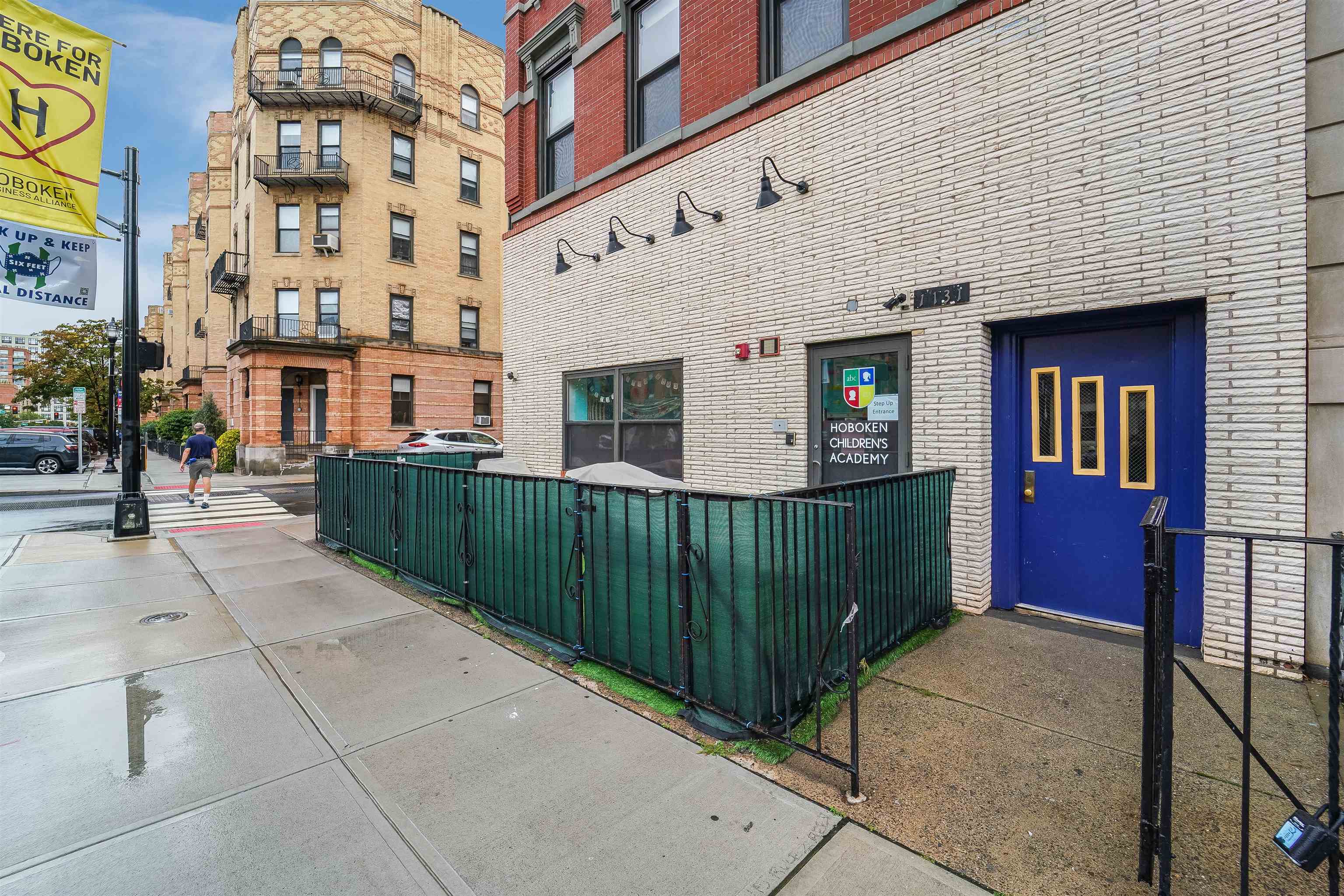 main property photo 22