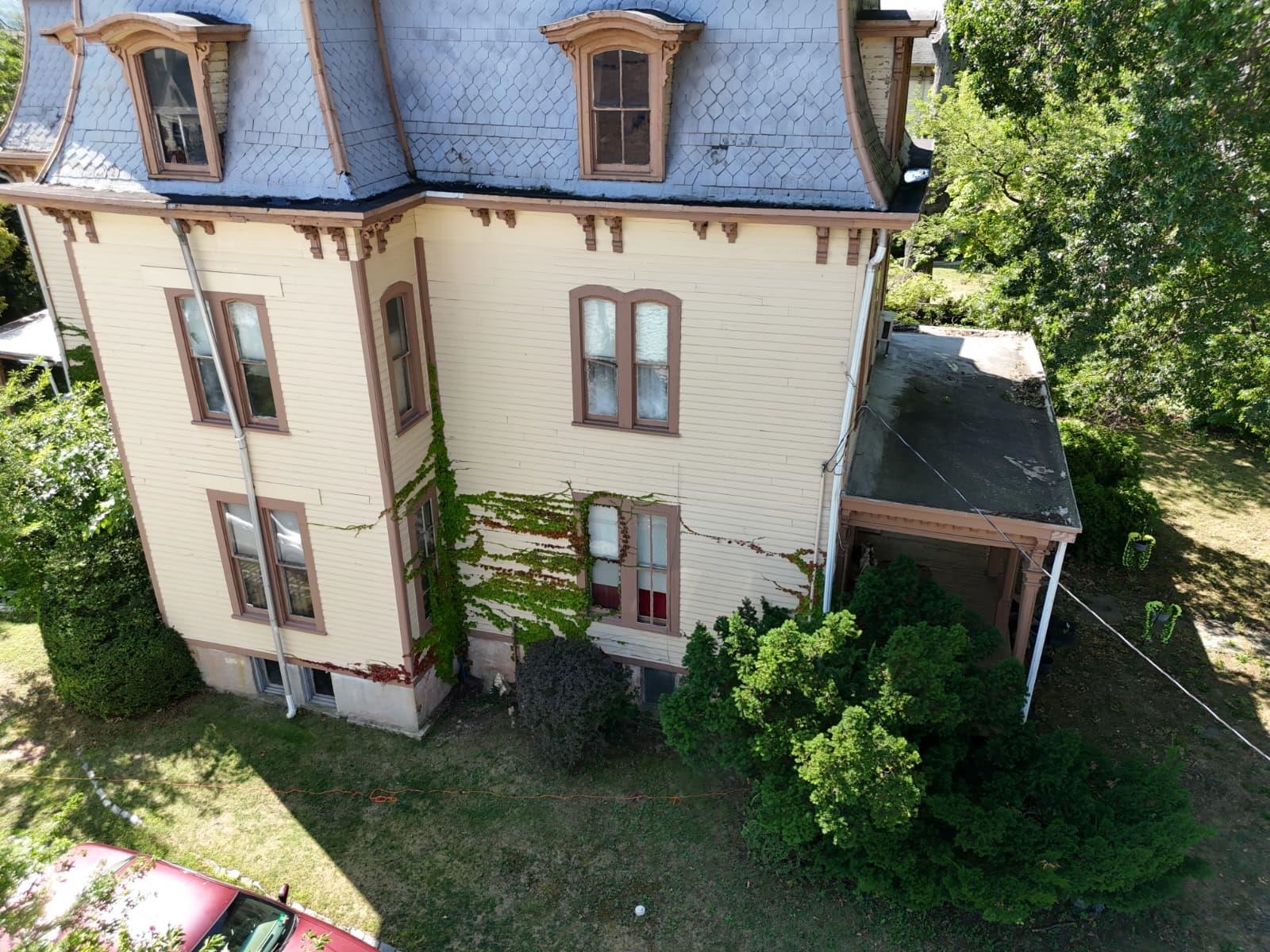 main property photo 25