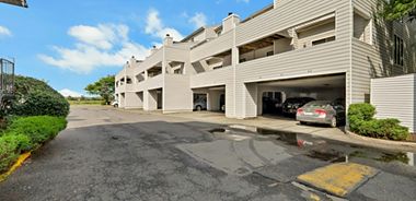 image of property with 2 Bed | 3 Bath | 1,319 Sqft