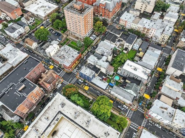 main property photo 42