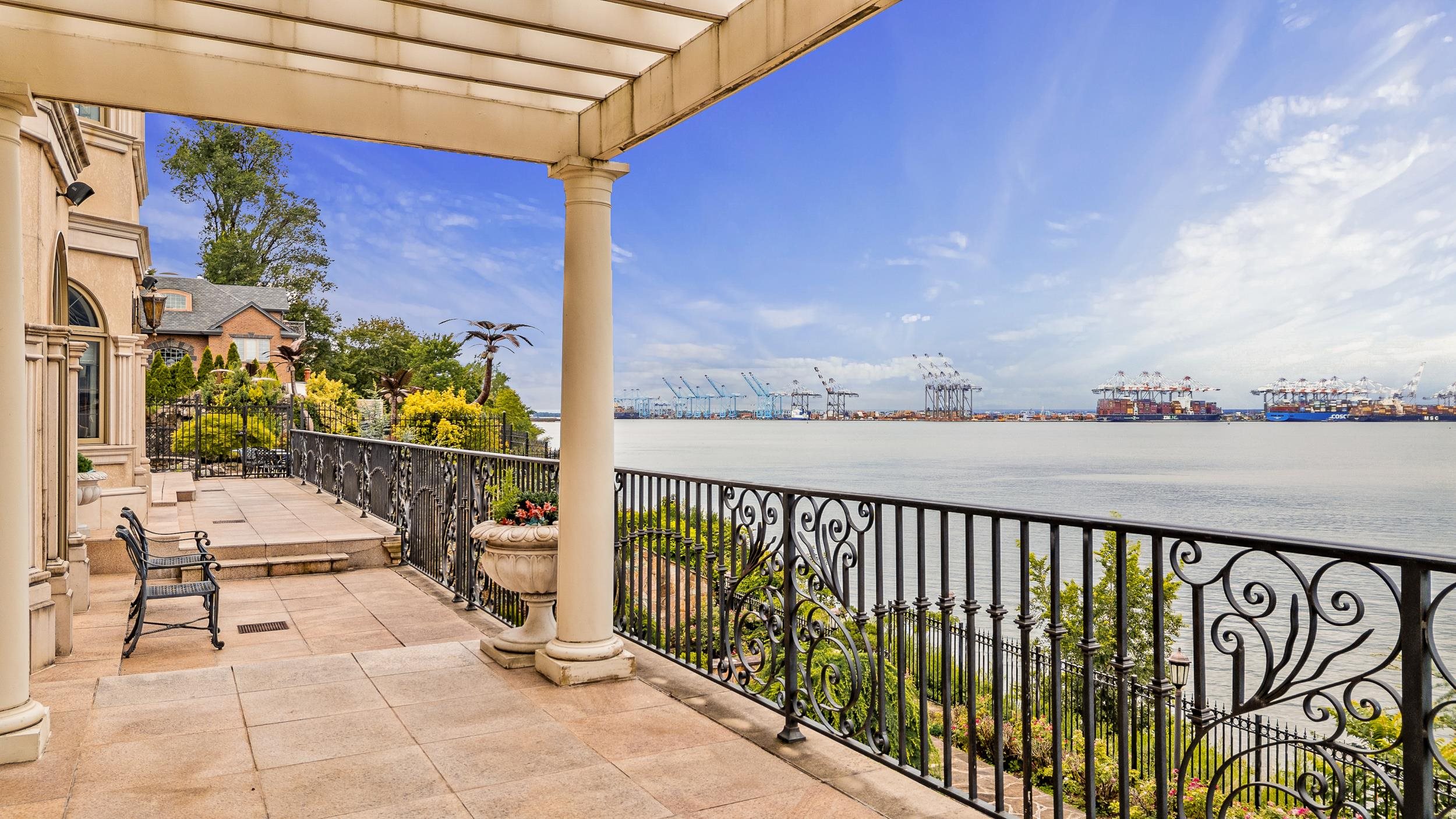 main property photo 41