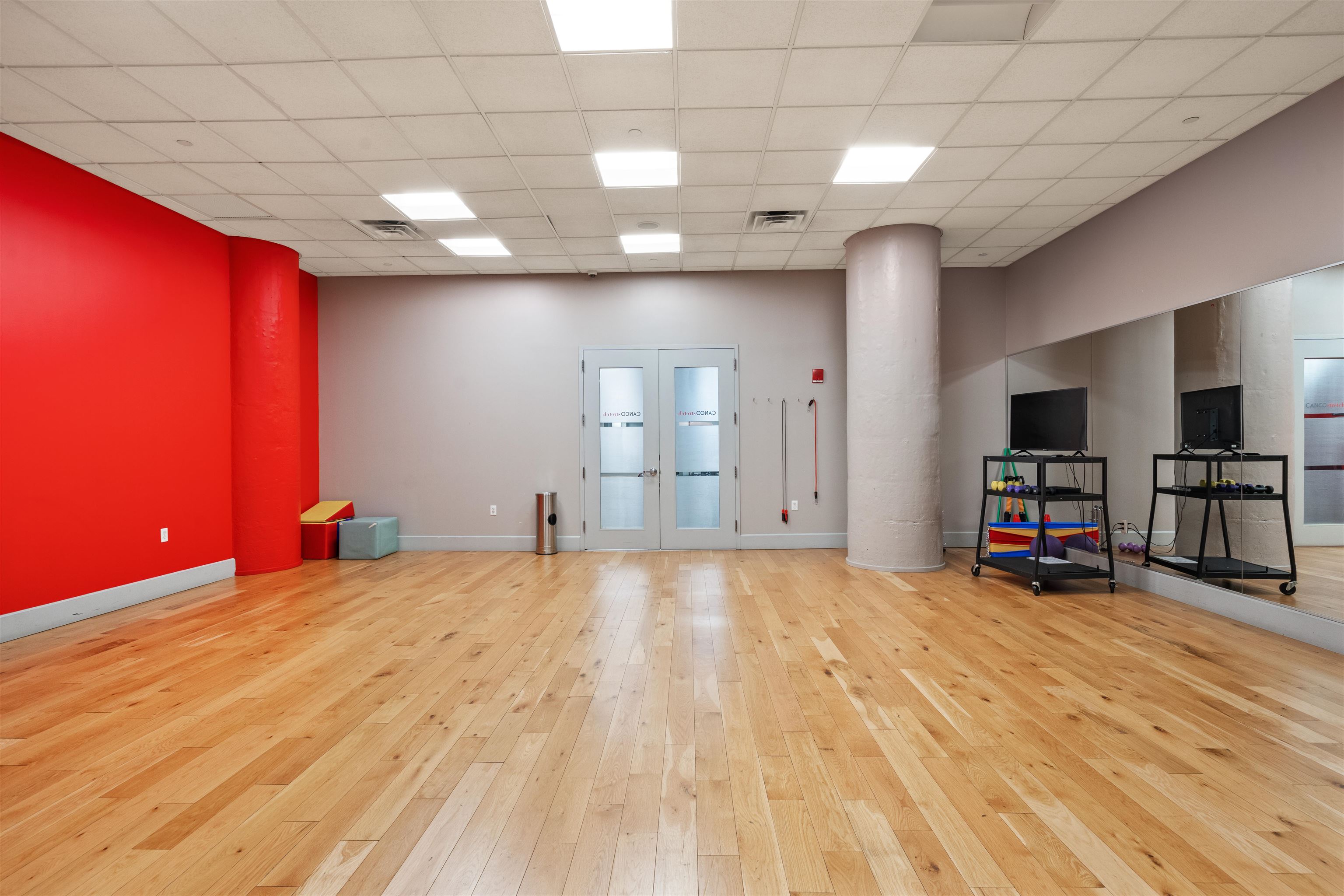 main property photo 36