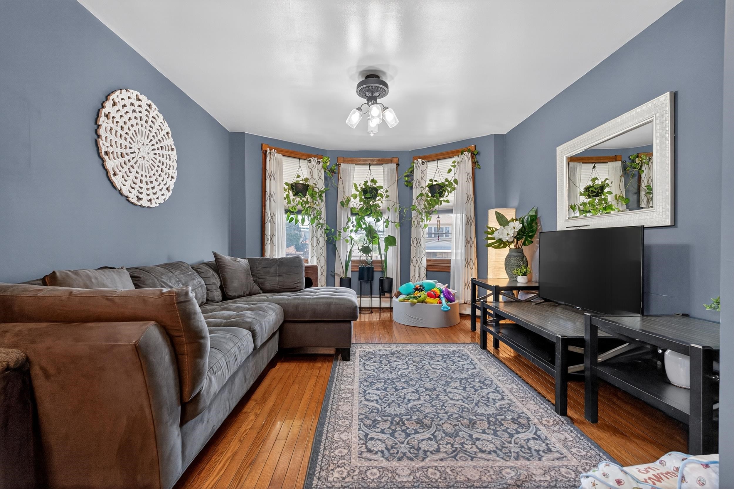 main property photo 18