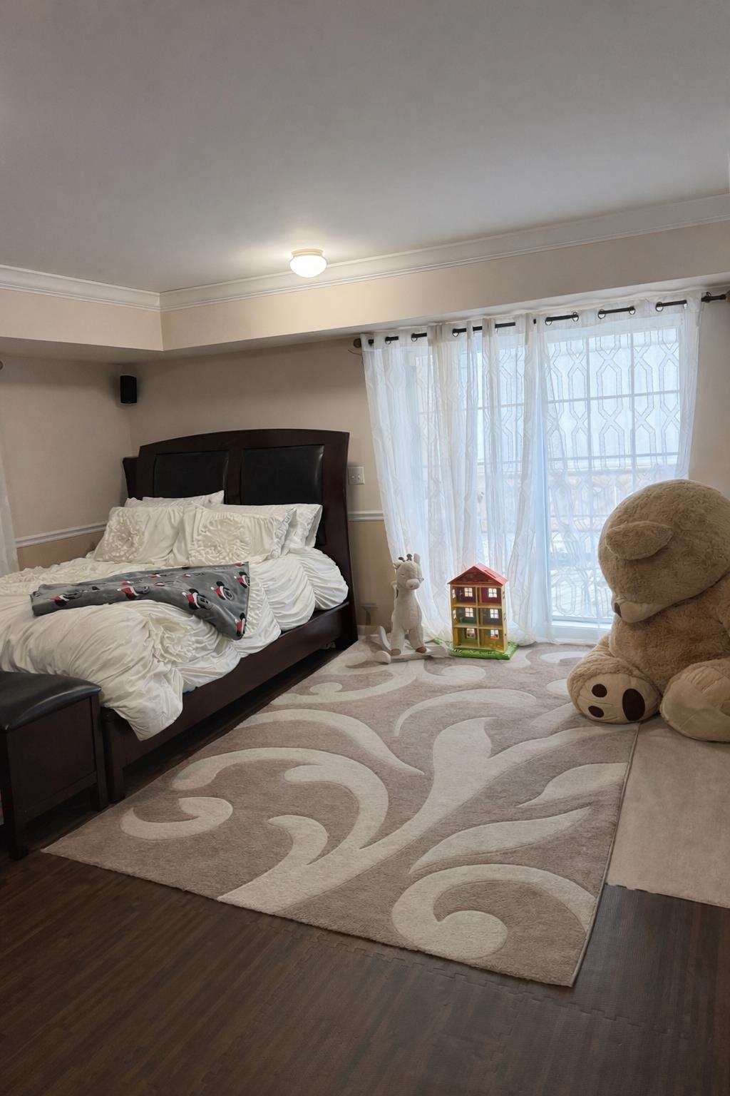 main property photo 22