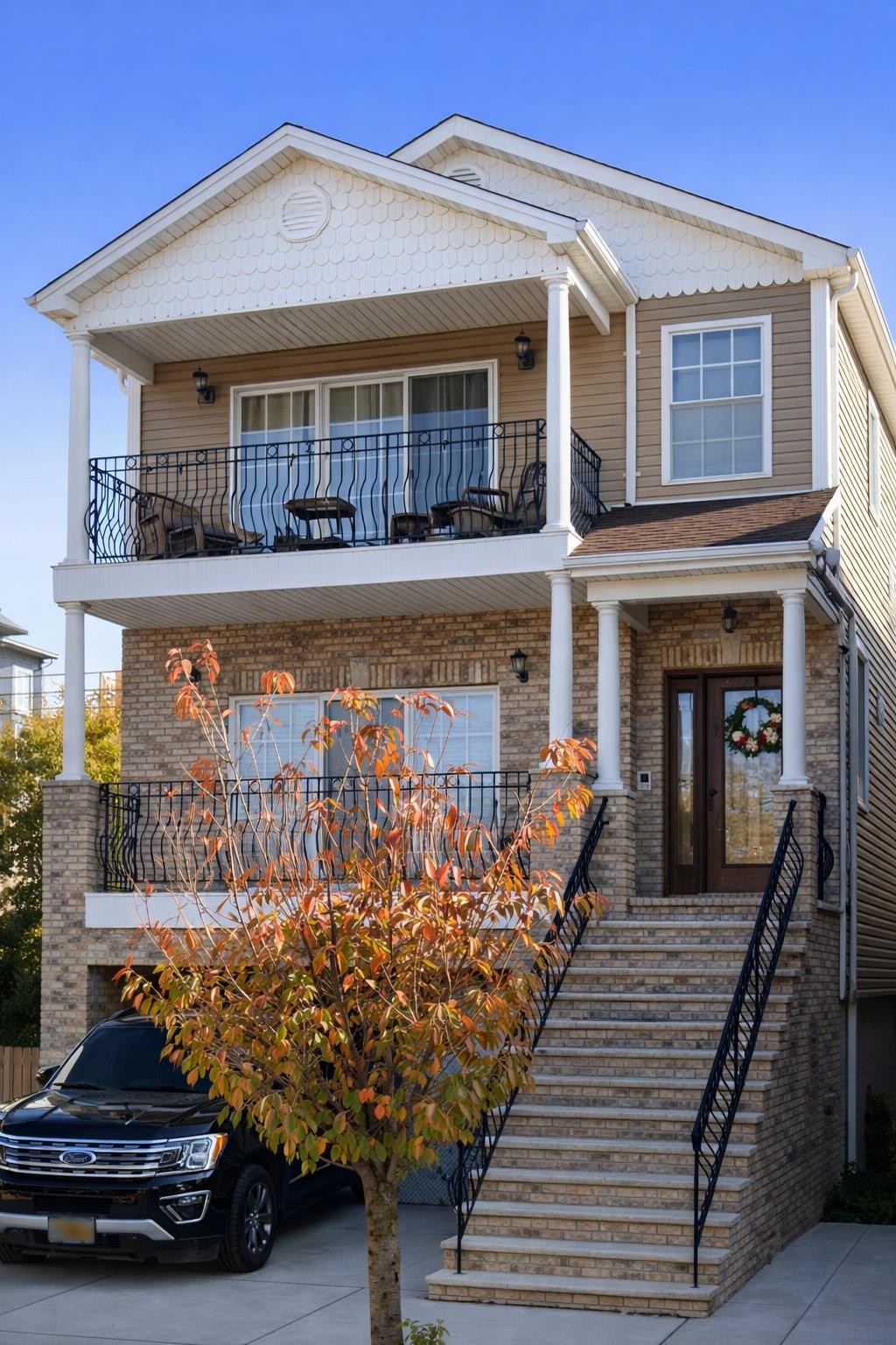 main property photo 25