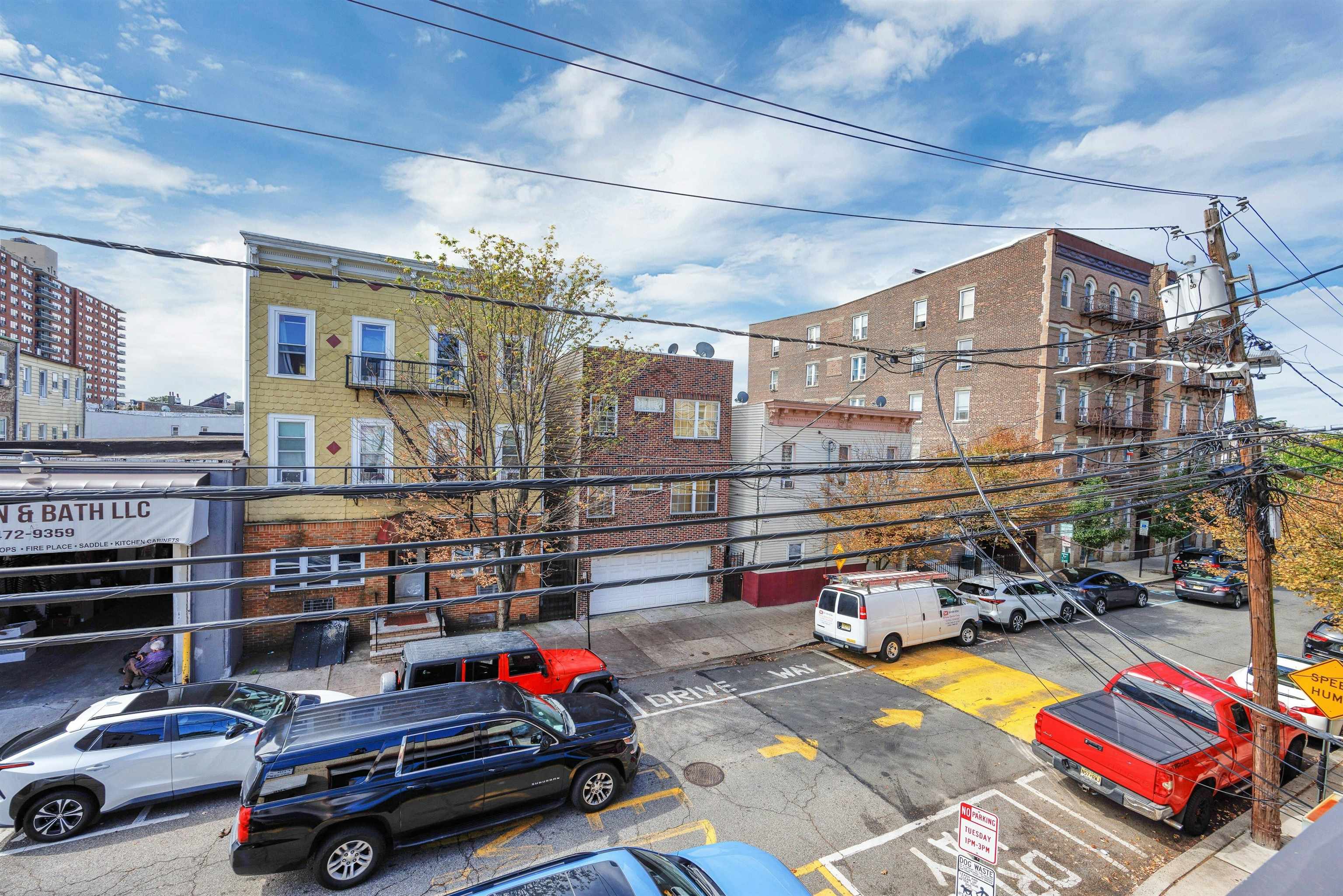 main property photo 24