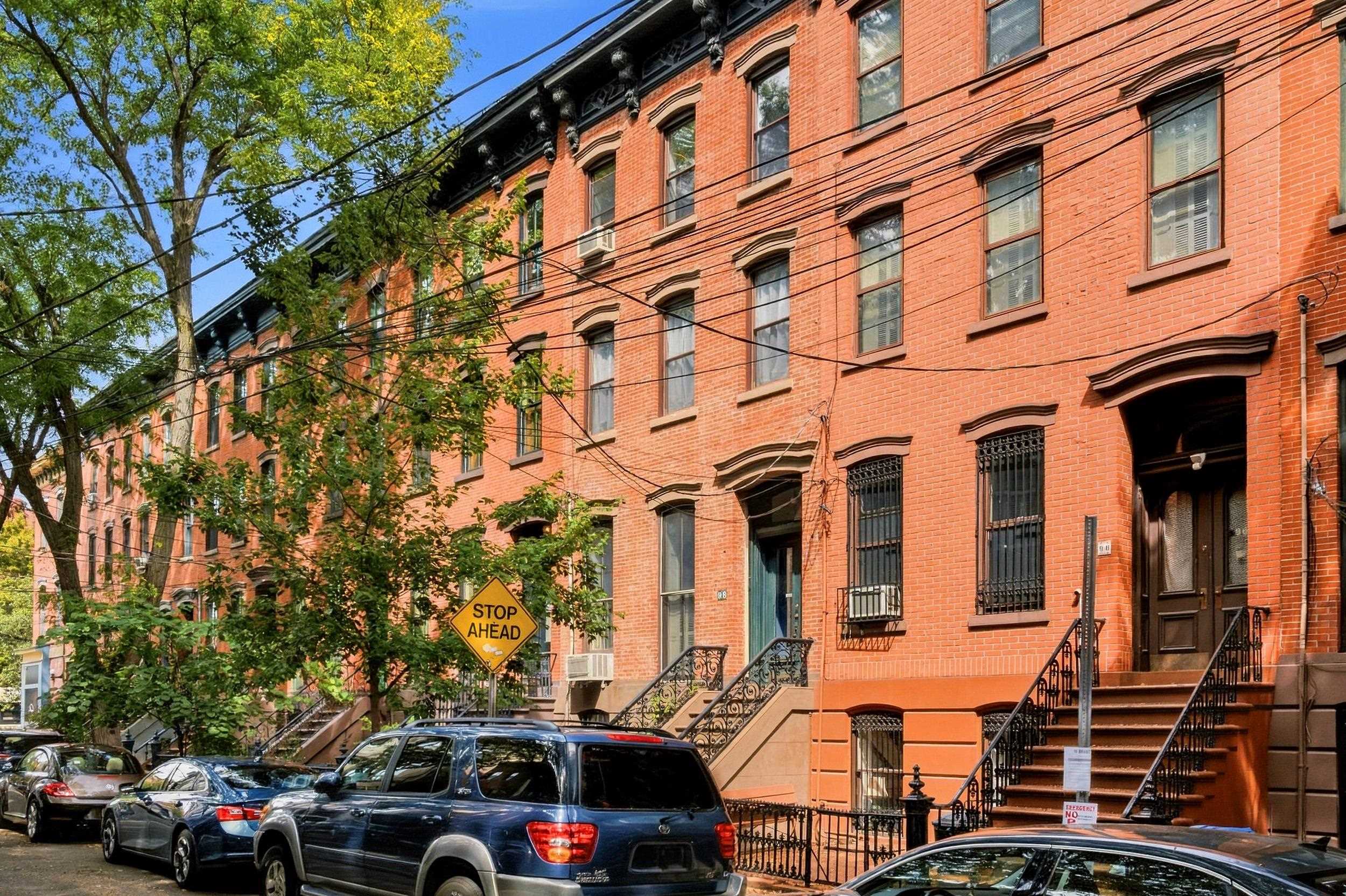 main property photo 27