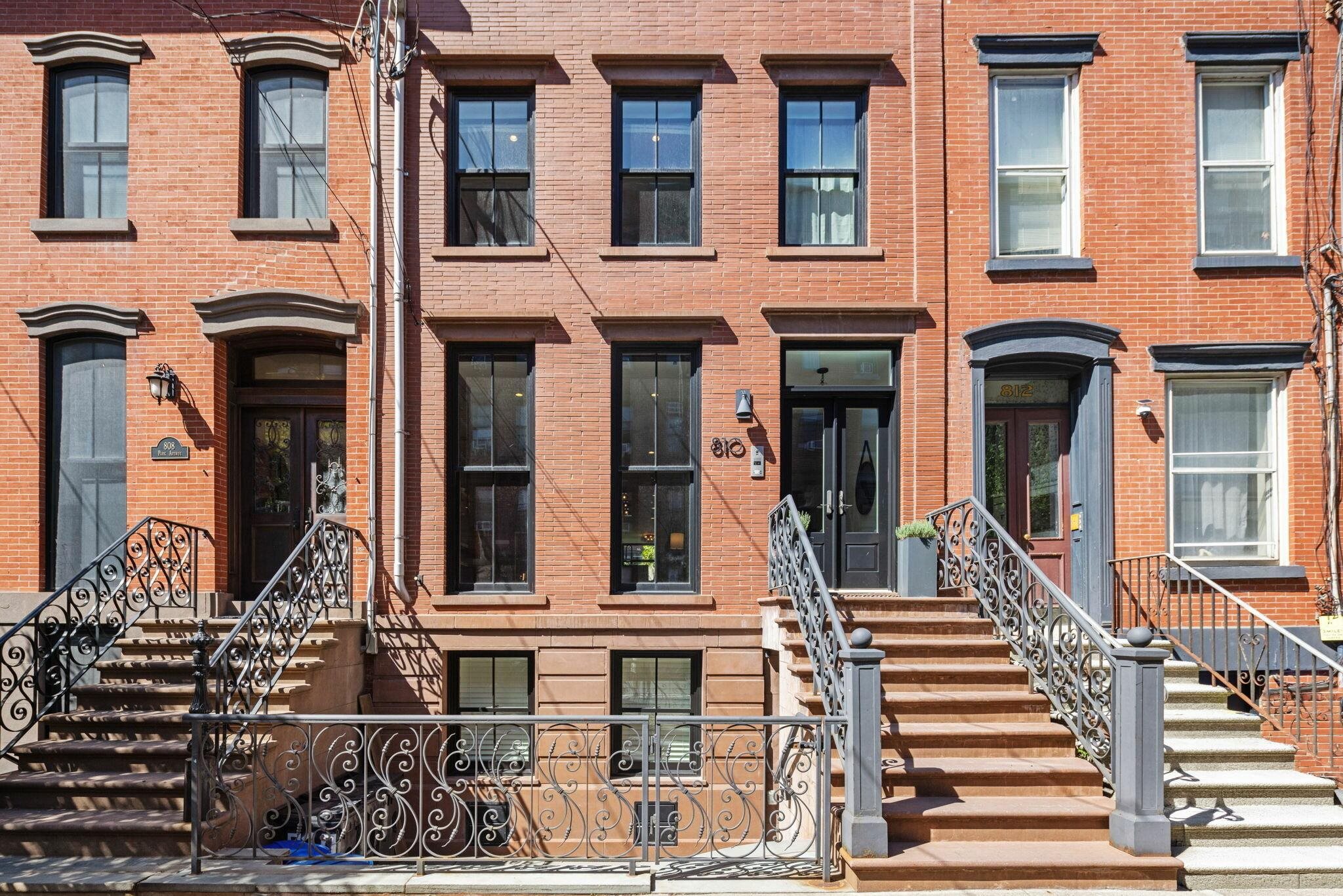 main property photo 36