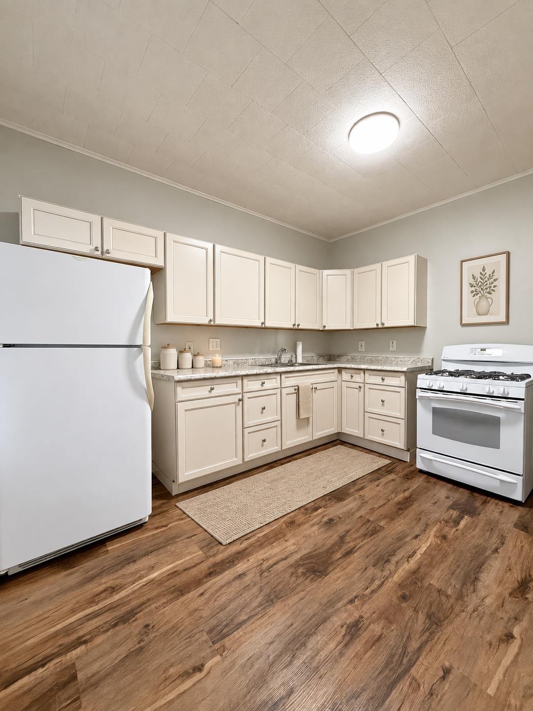 property viewer photo 2