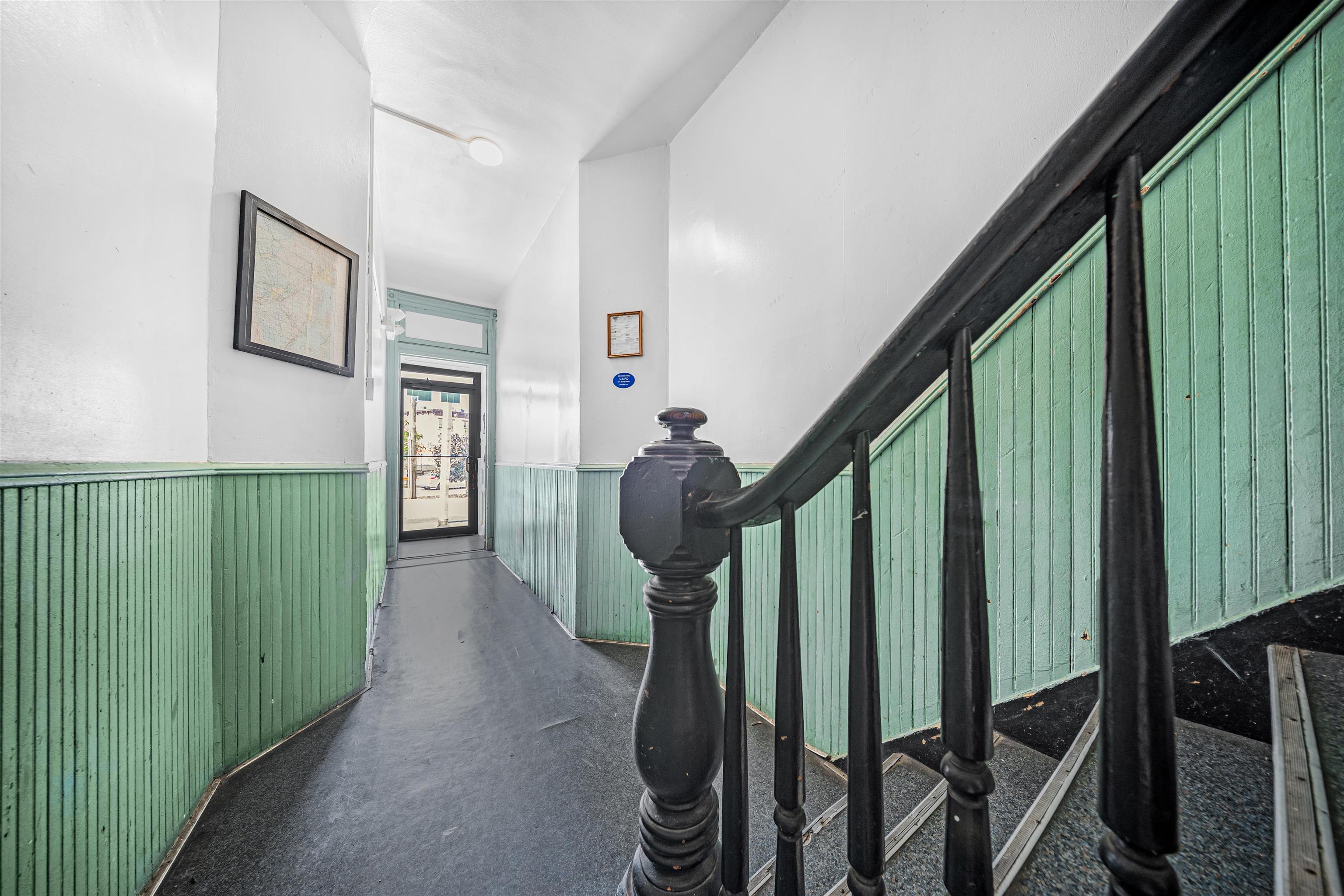 main property photo 41