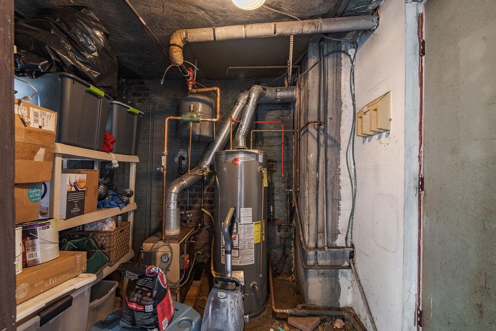 main property photo 35