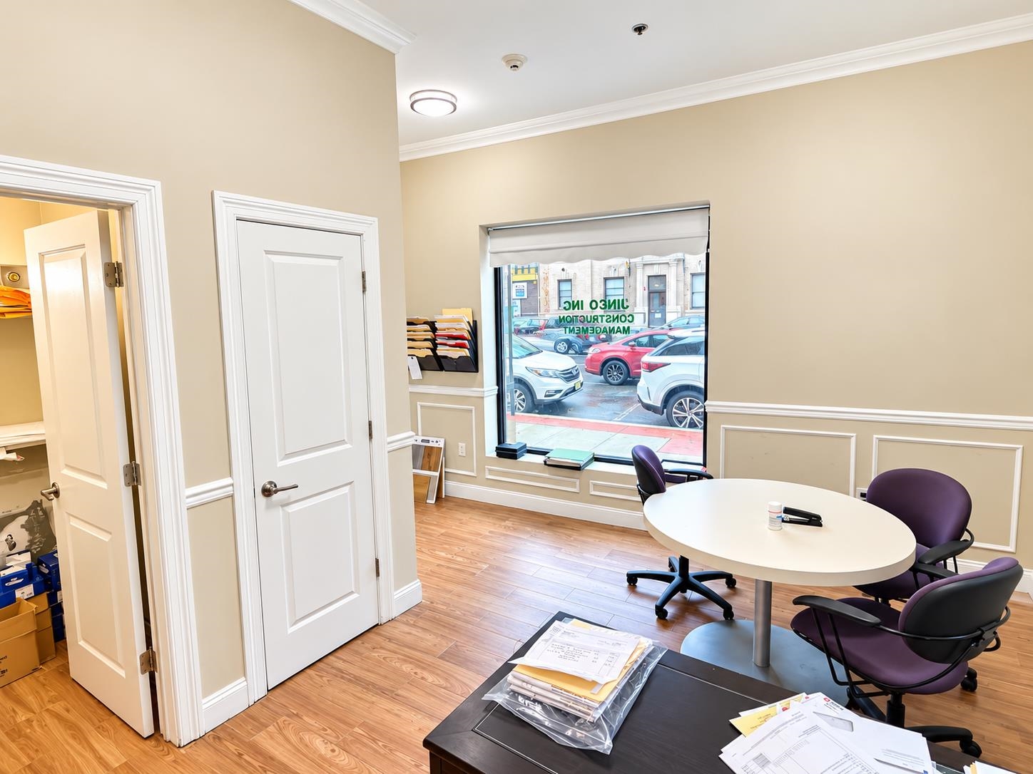 main property photo 11