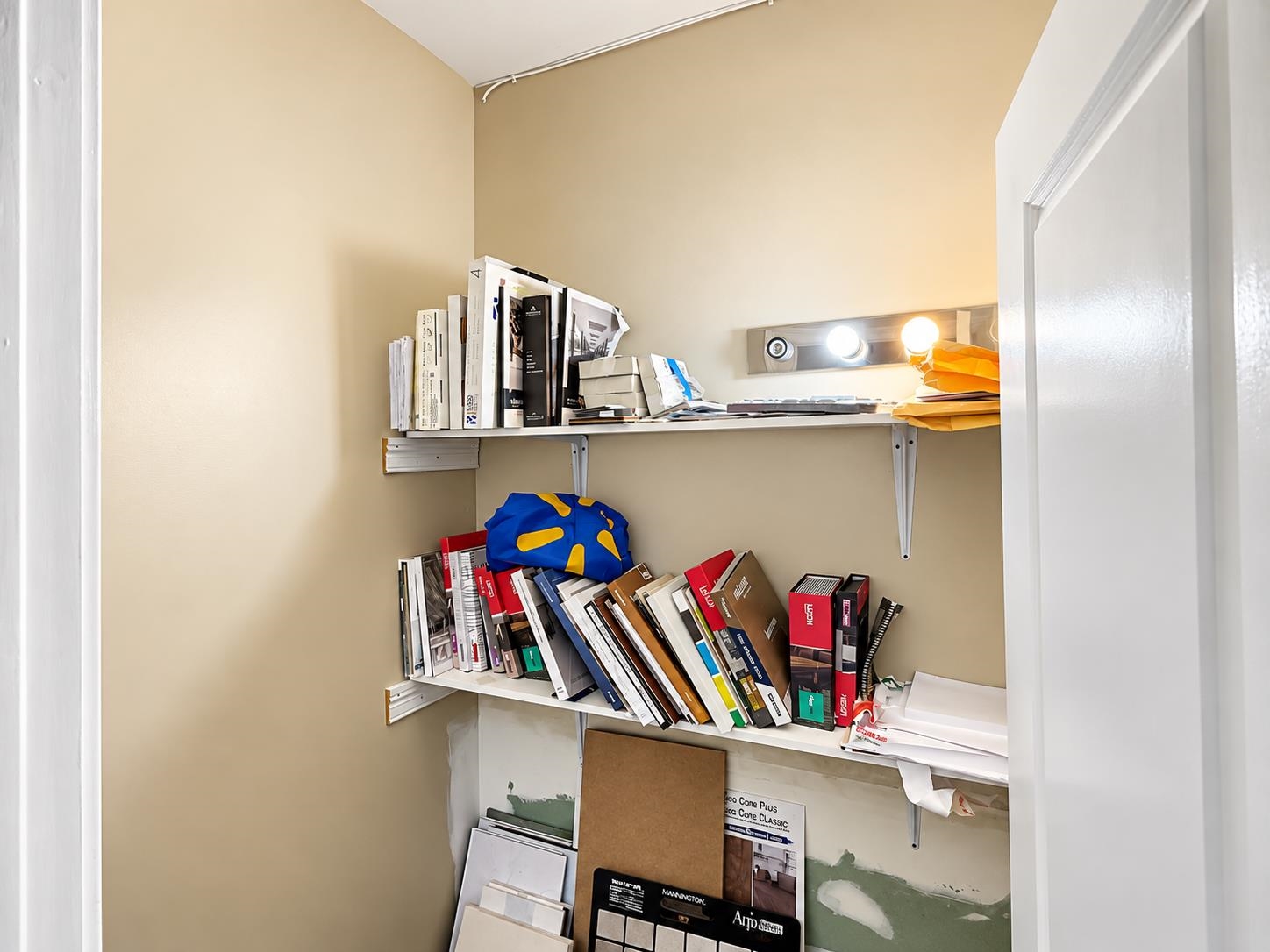 main property photo 12