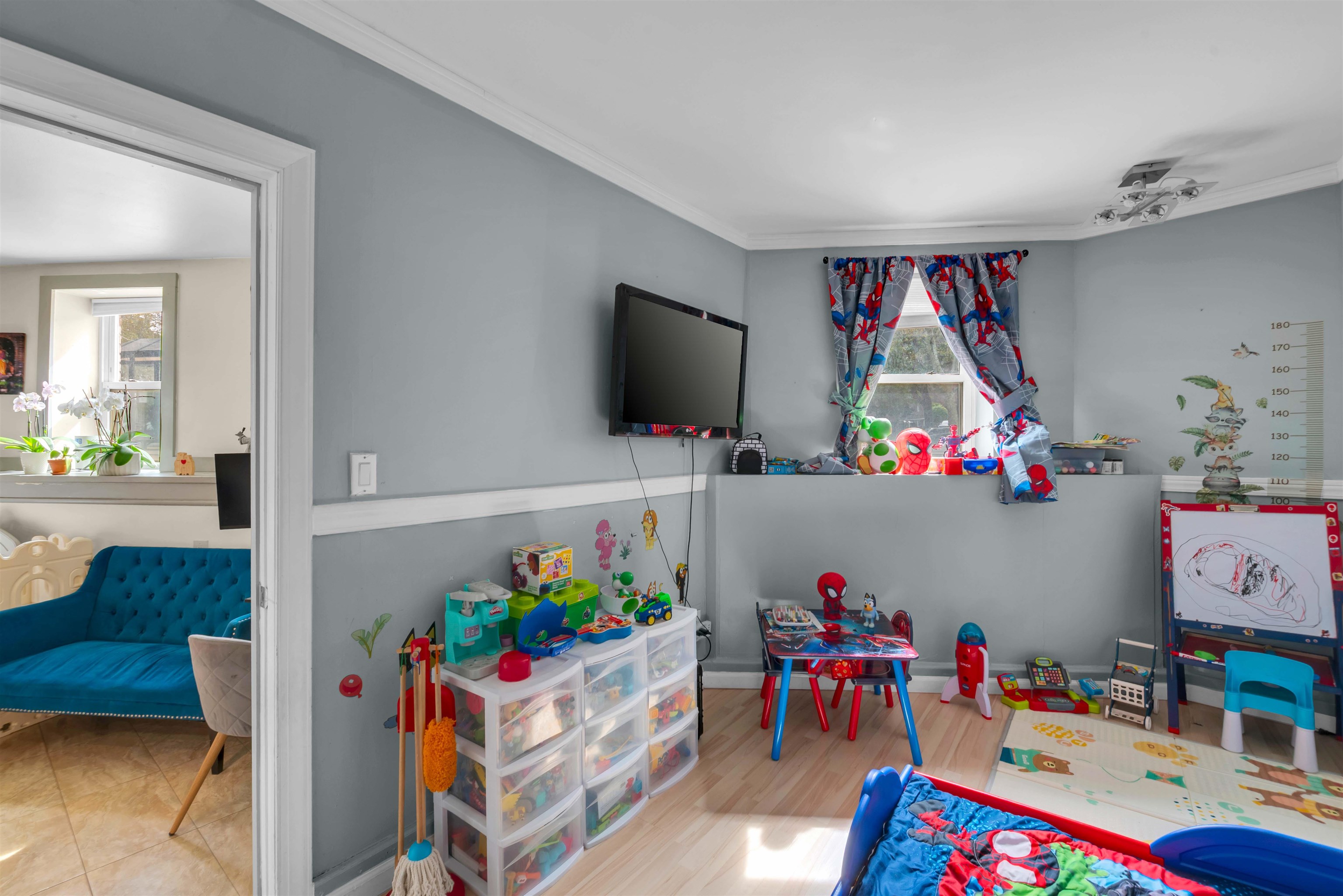 main property photo 8
