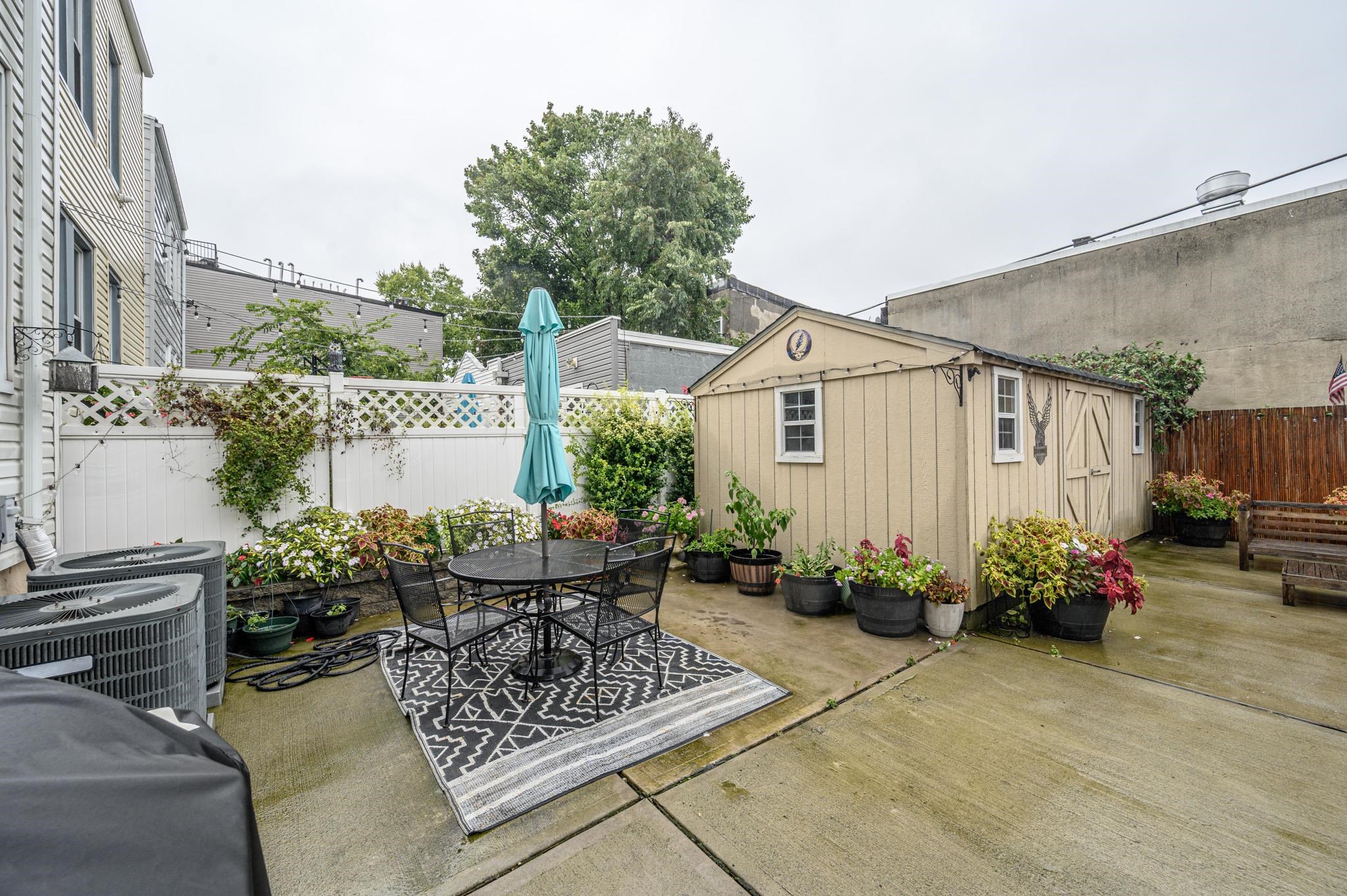 main property photo 42