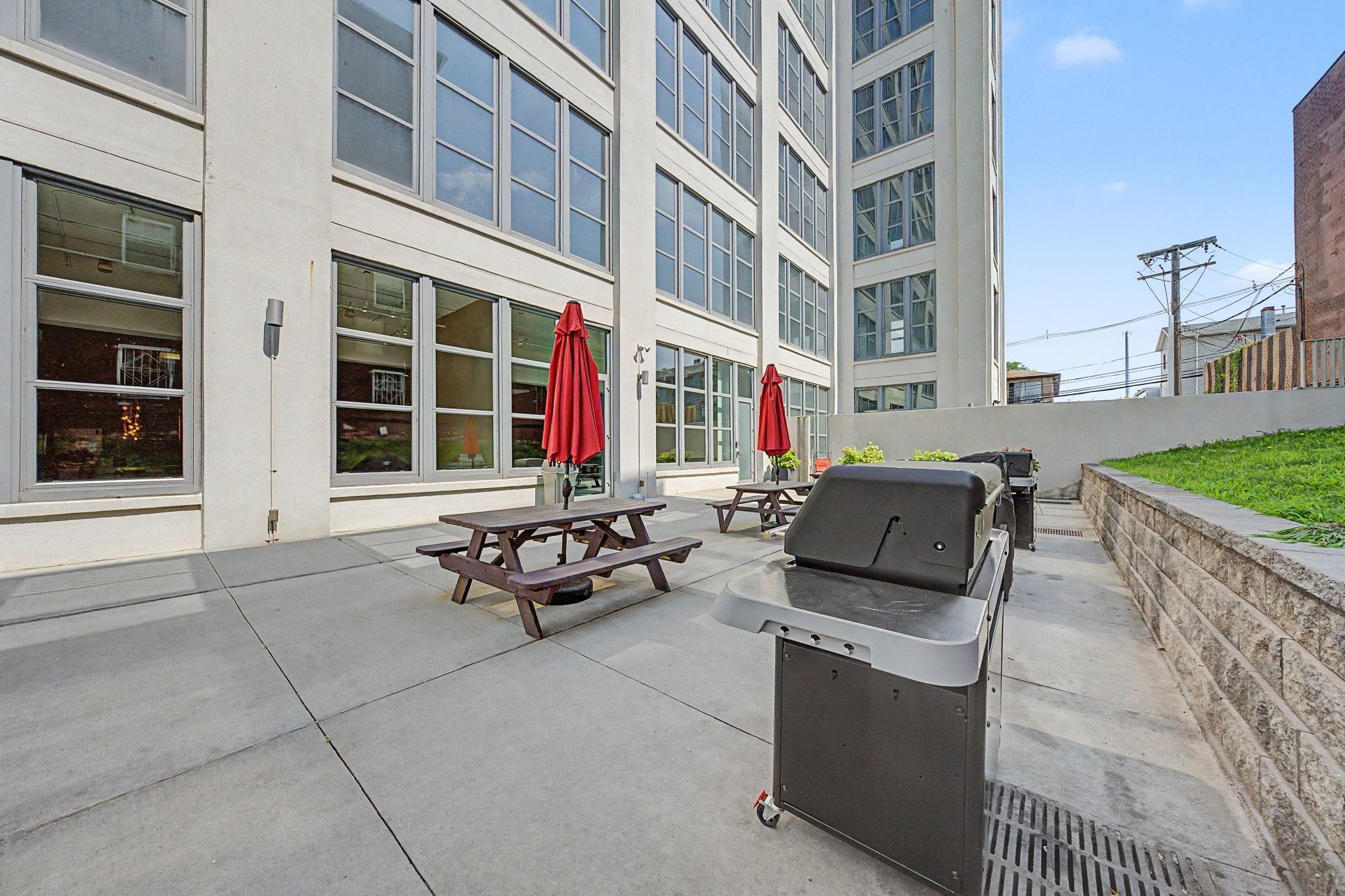 main property photo 46