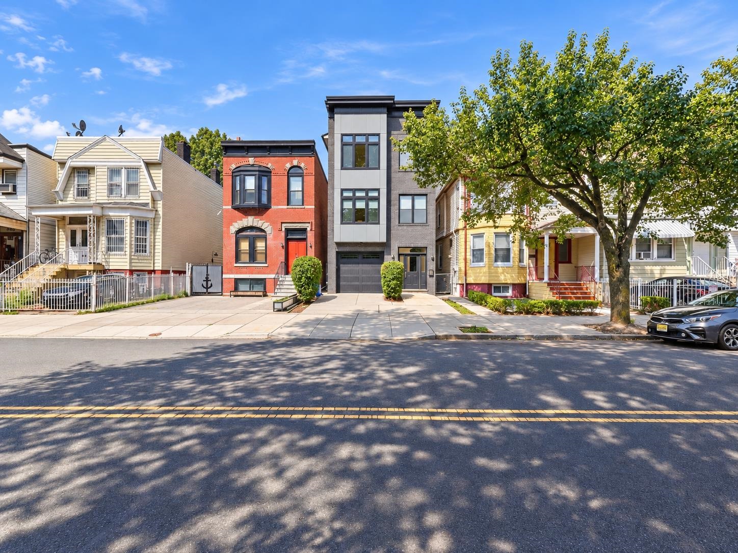 main property photo 25
