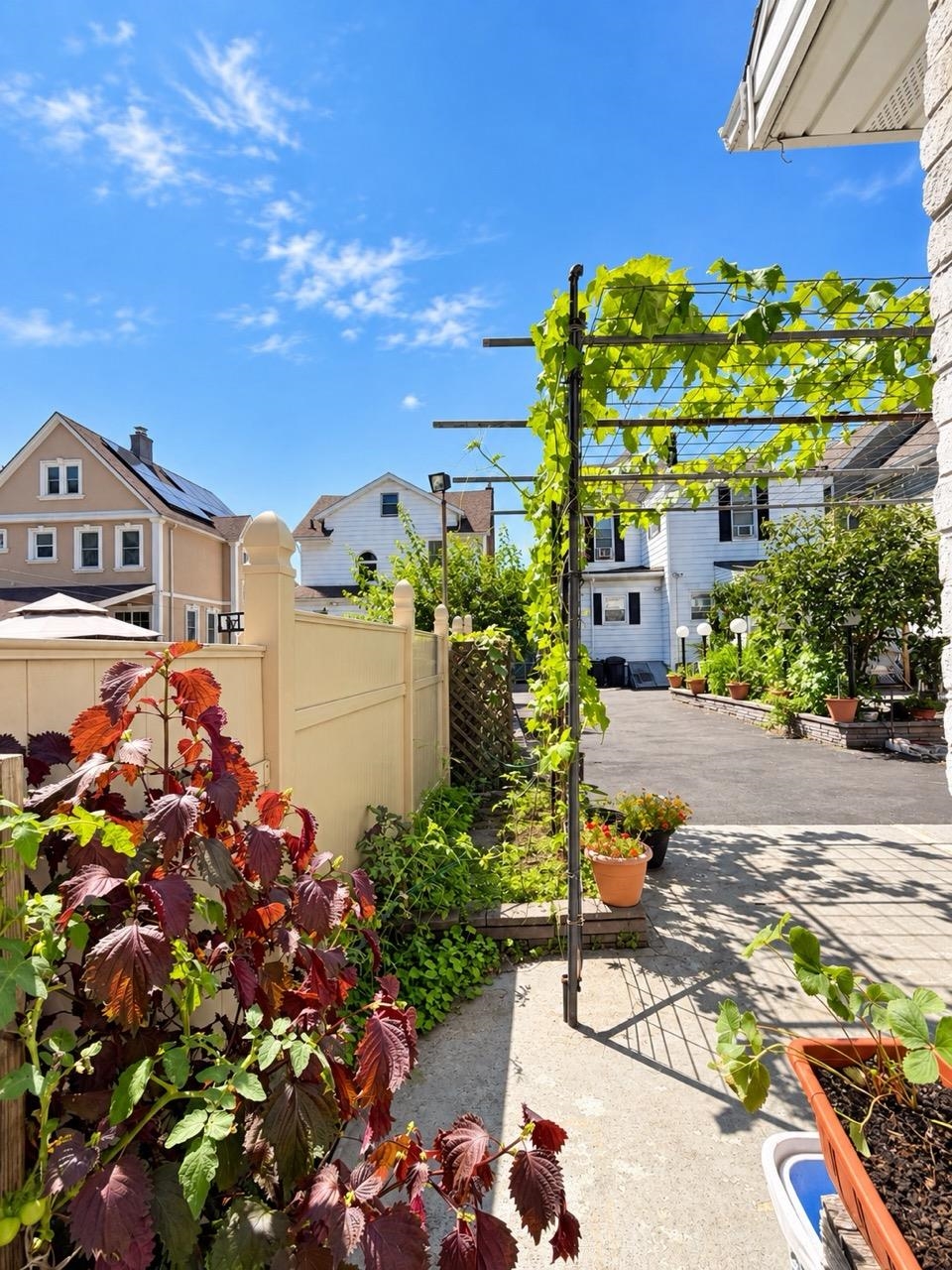 main property photo 31