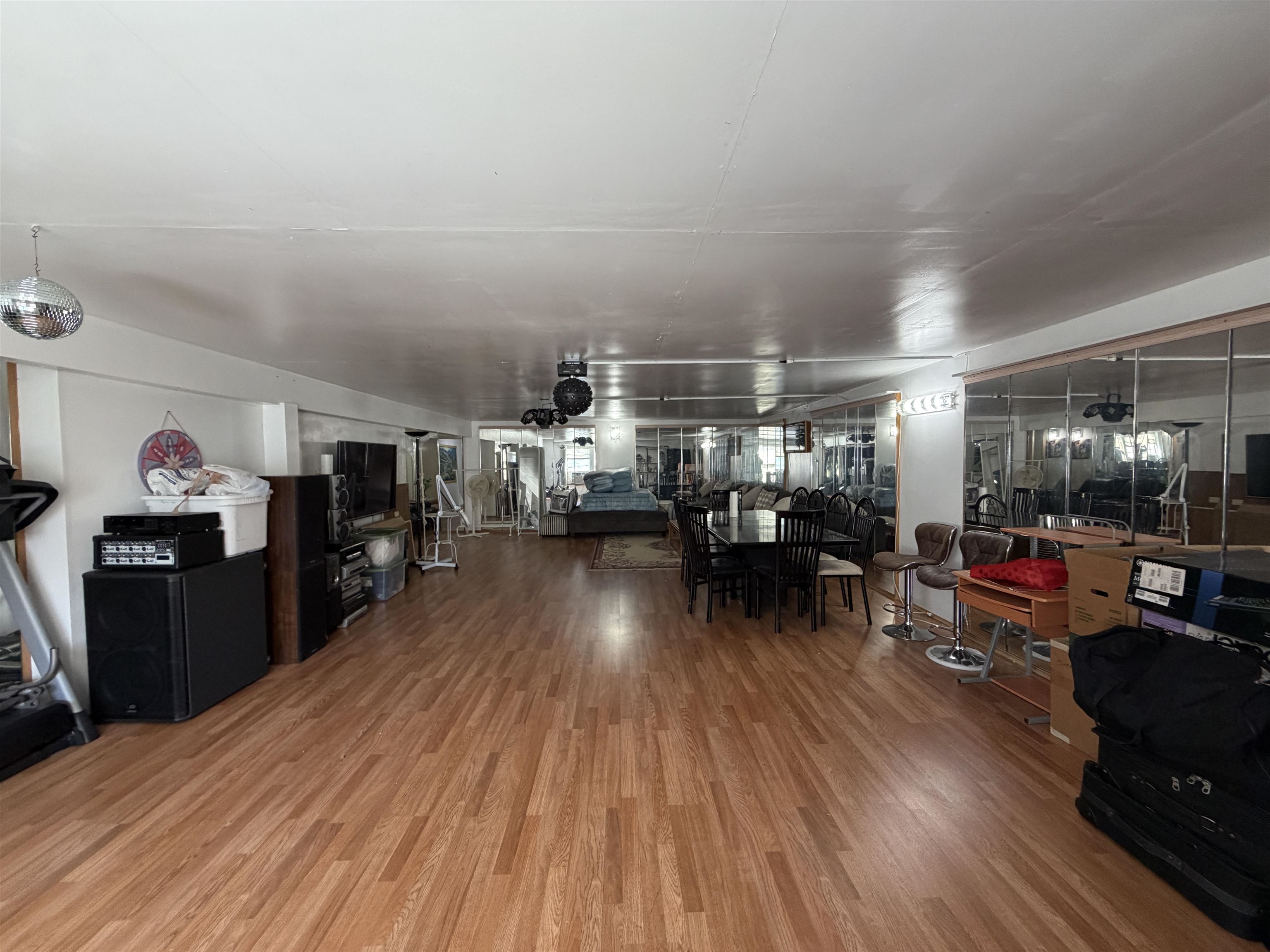 main property photo 43