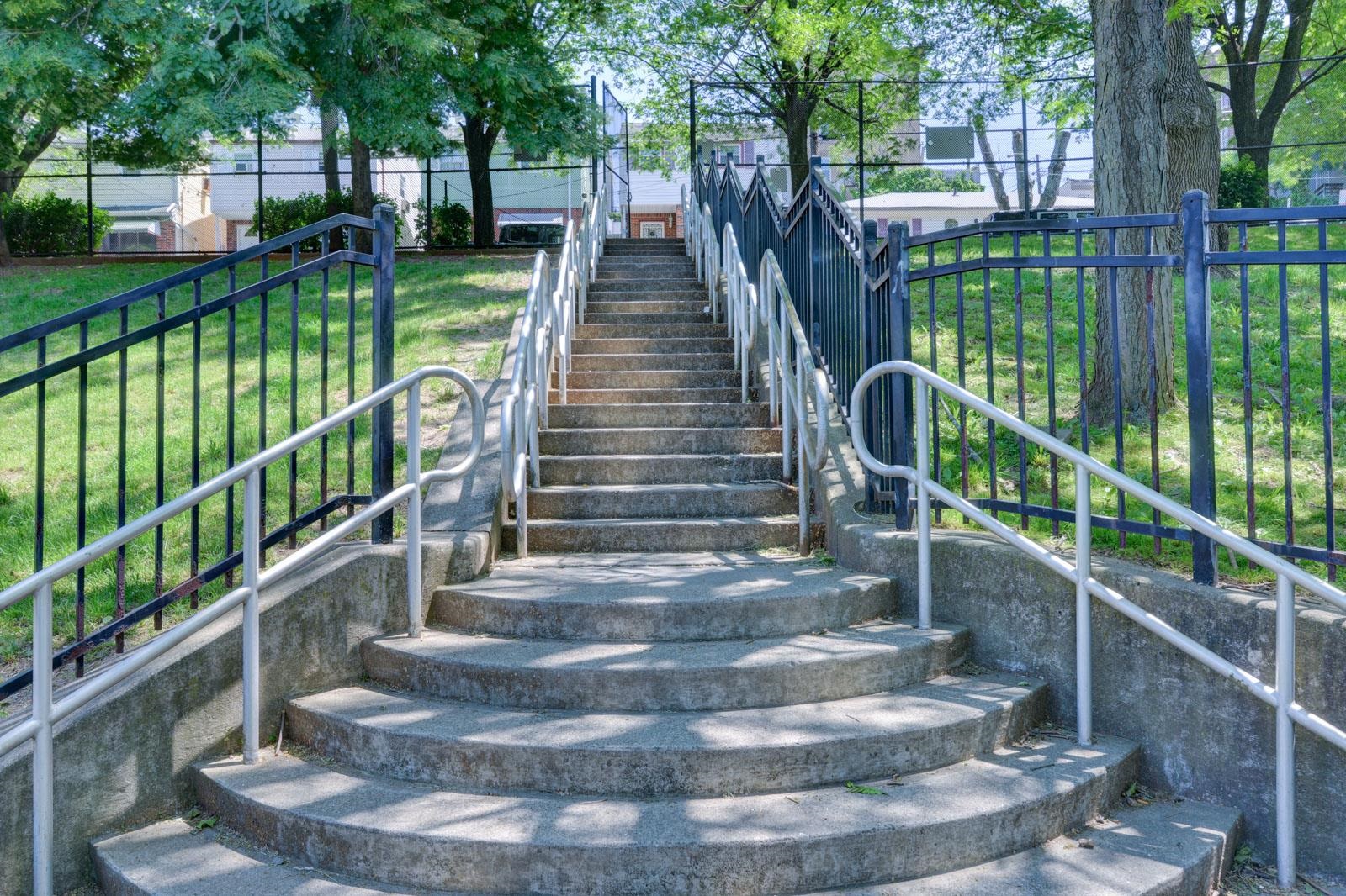 main property photo 39